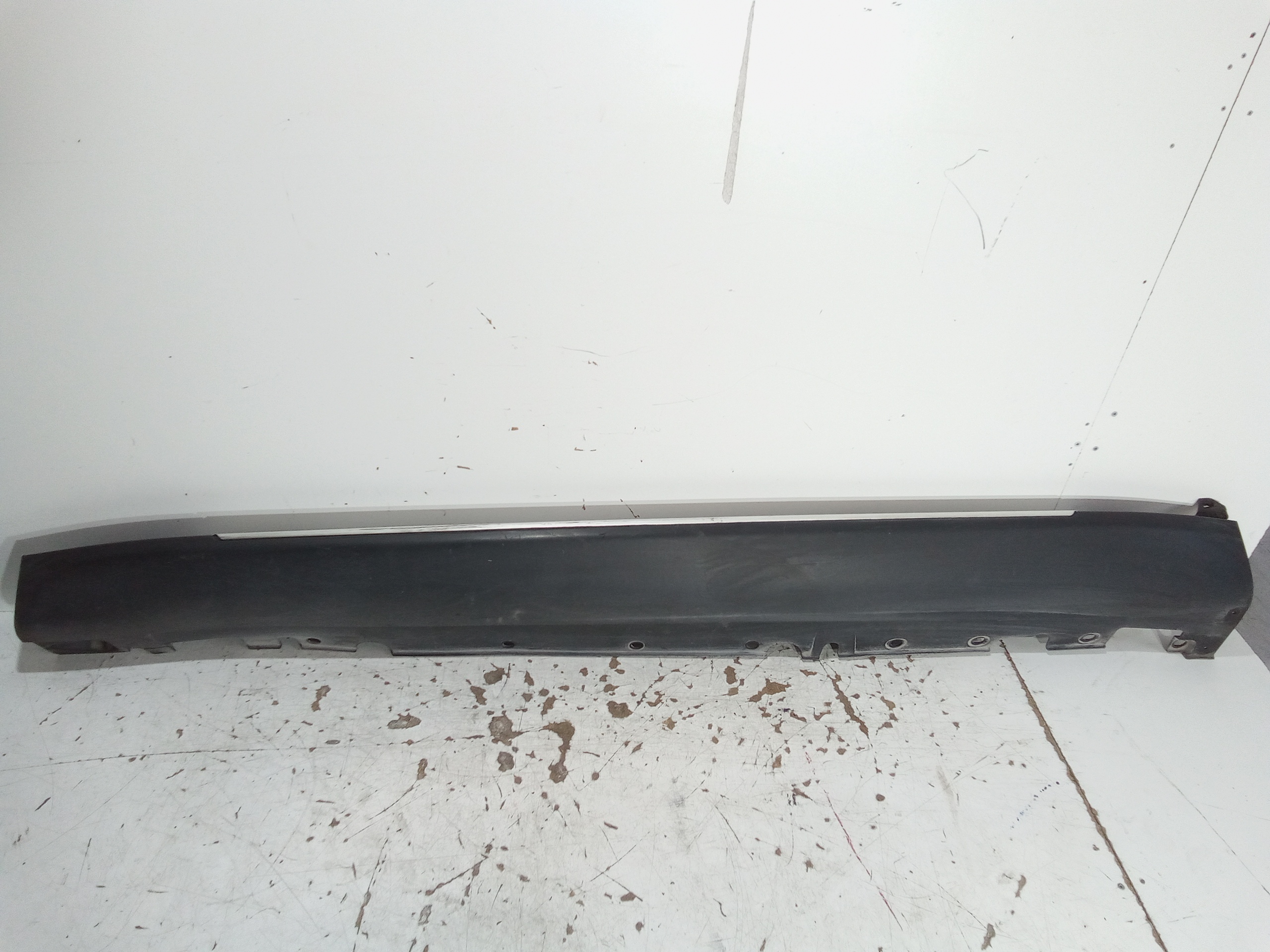 Modanatura Sottoporta Sinistro 51777163555 Usato