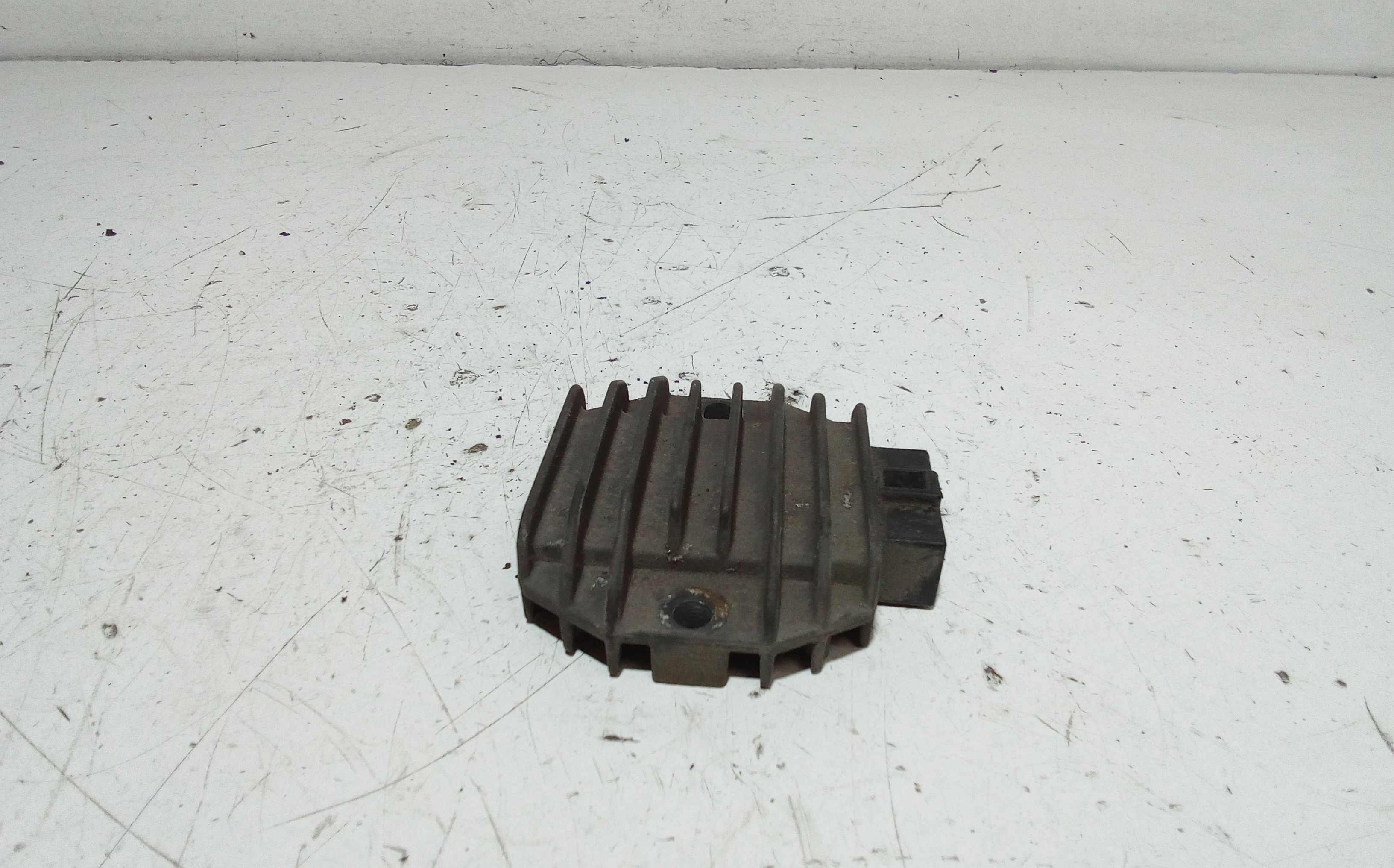 Regolatore Tensione Usato