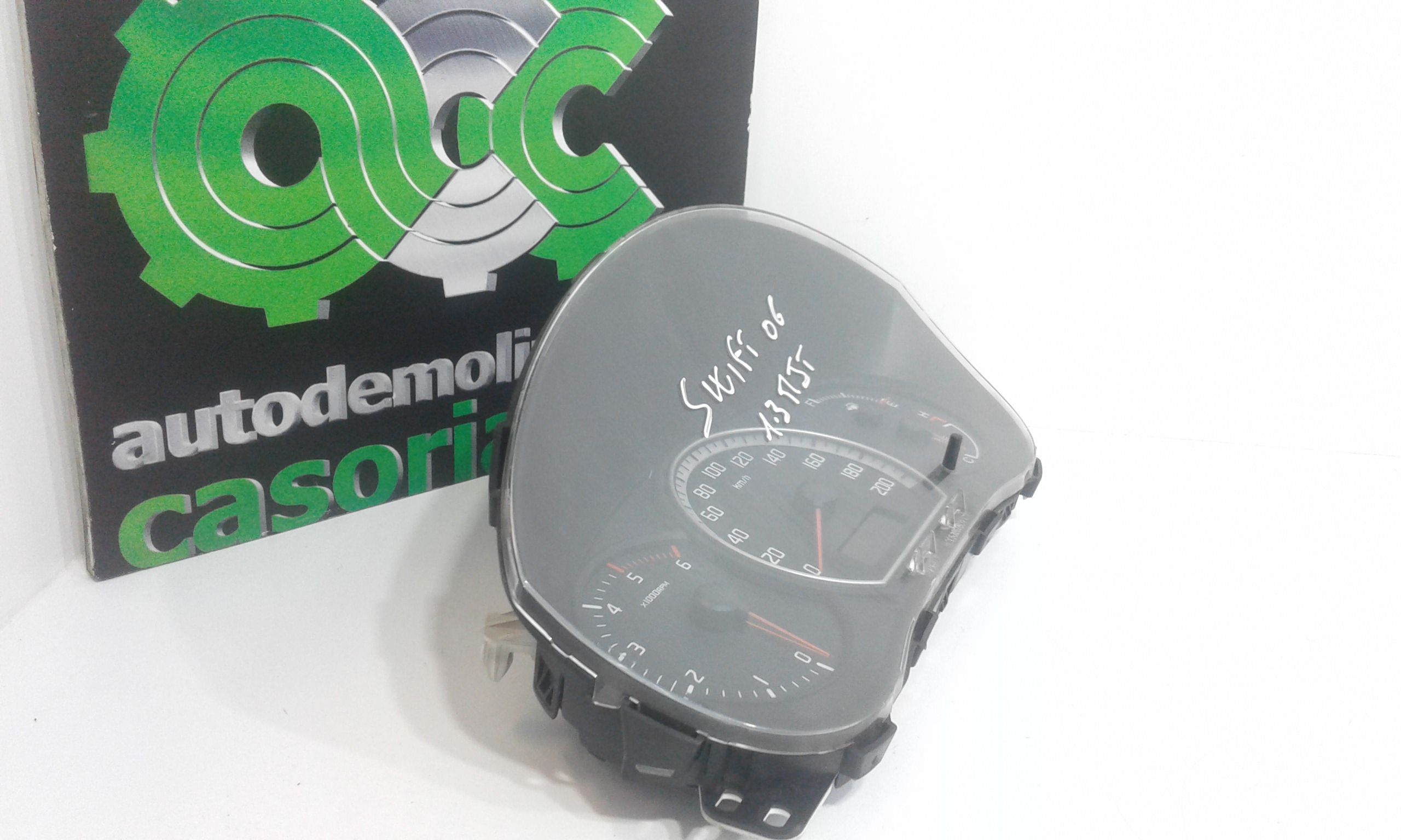 Quadro Portastrumenti Usato