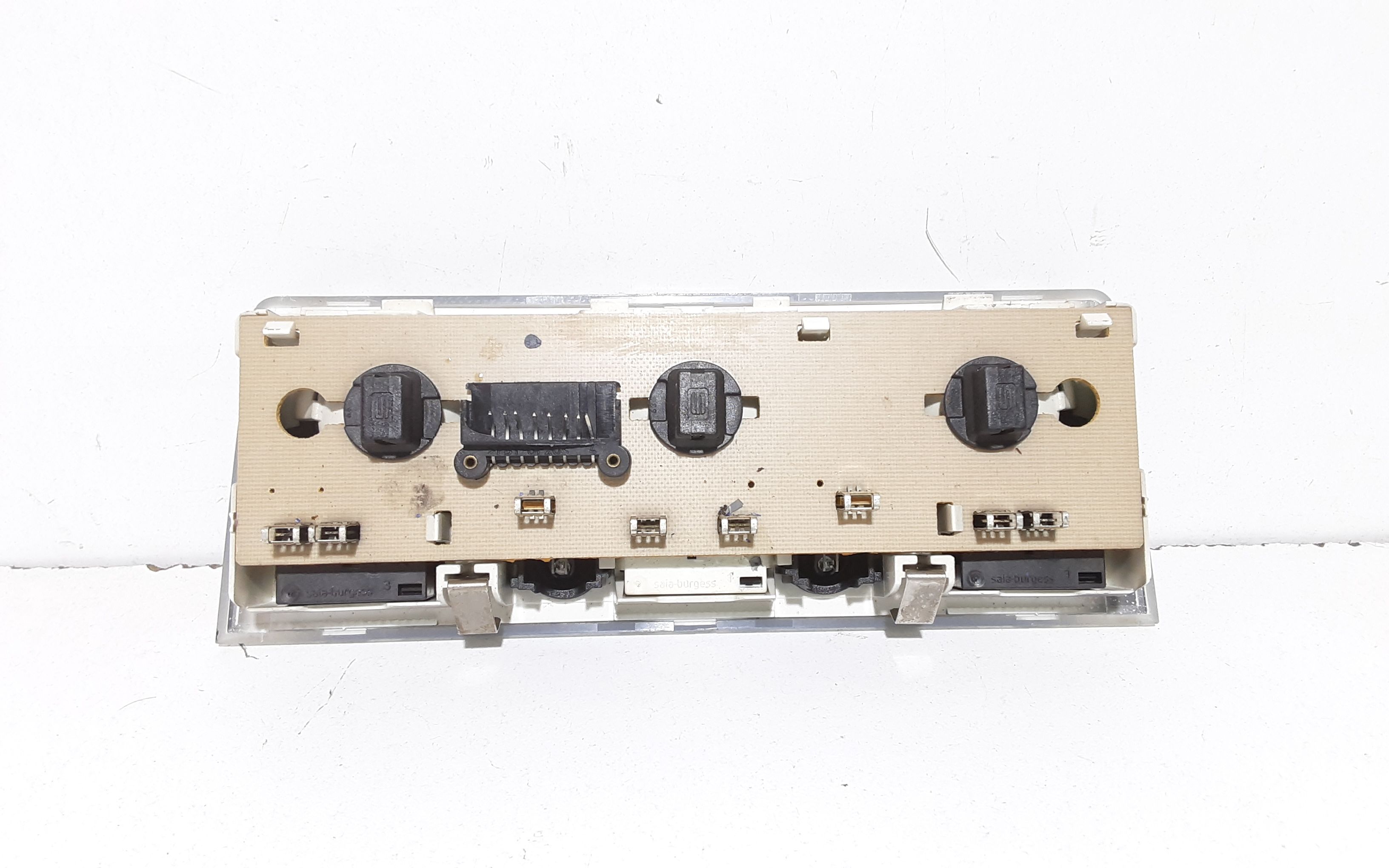 Luce Cortesia Ant. Tetto Usato