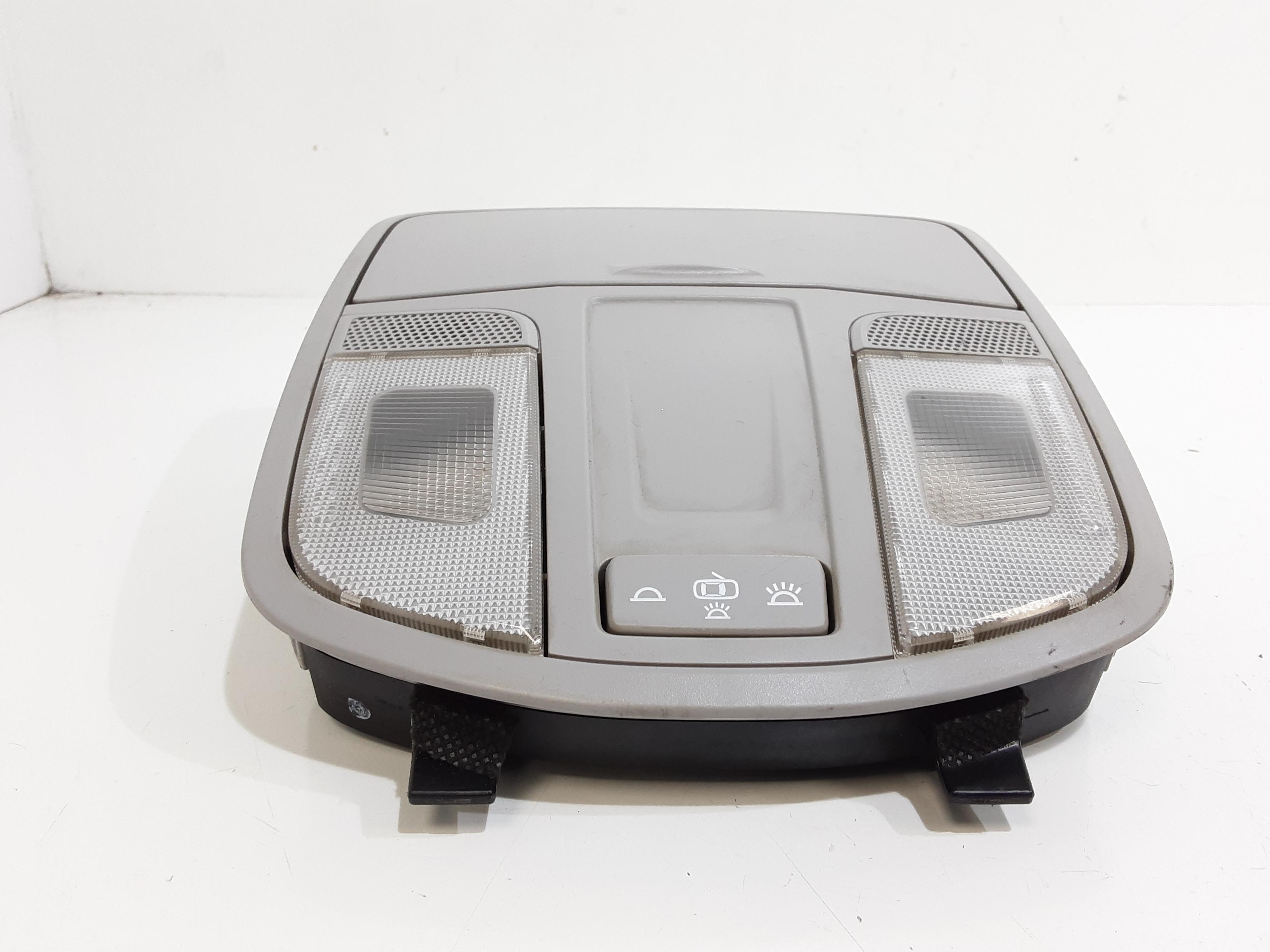 Luce Cortesia Ant. Tetto 92800D3000TTX Usato