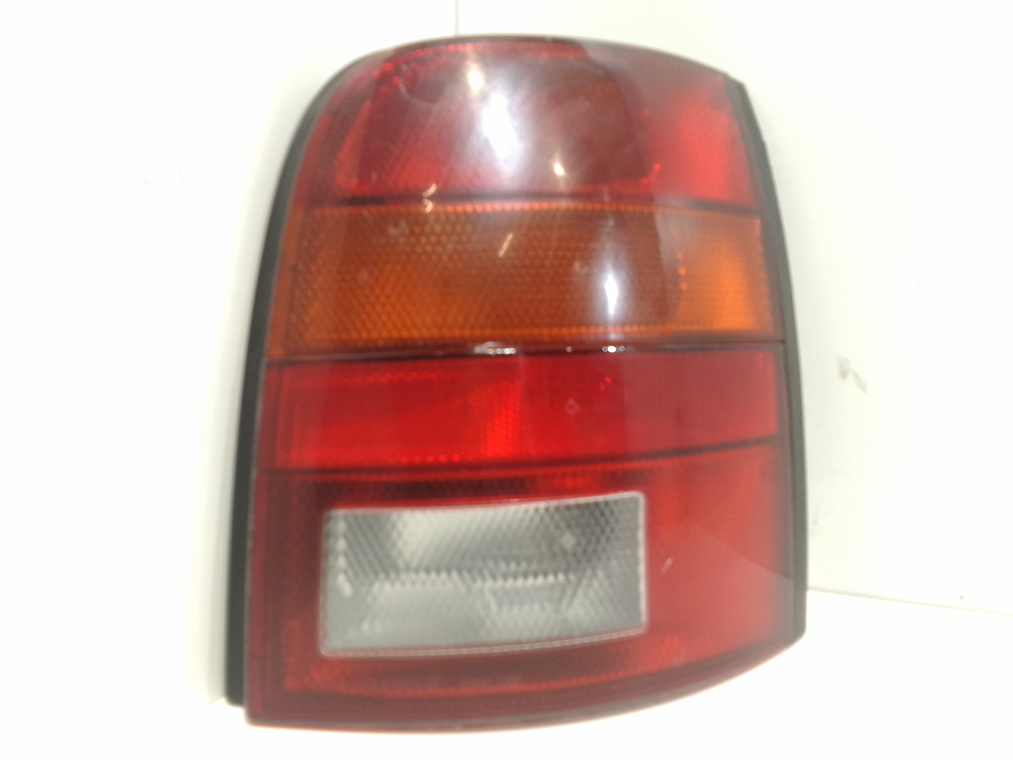 Fanale Post. Destro 265501F505 Usato