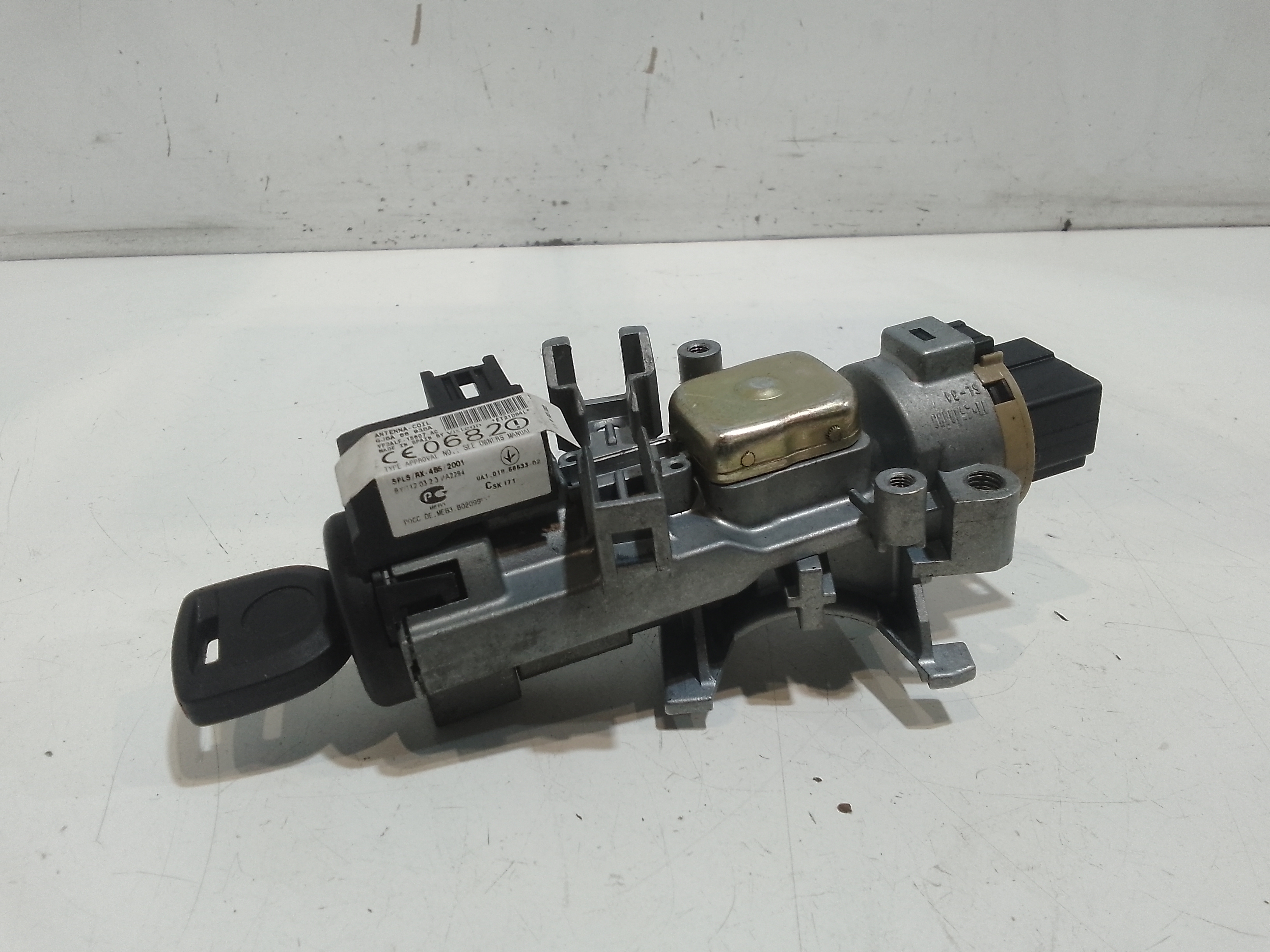 Commutatore Avviamento Con Cilindretti Serrature Usato