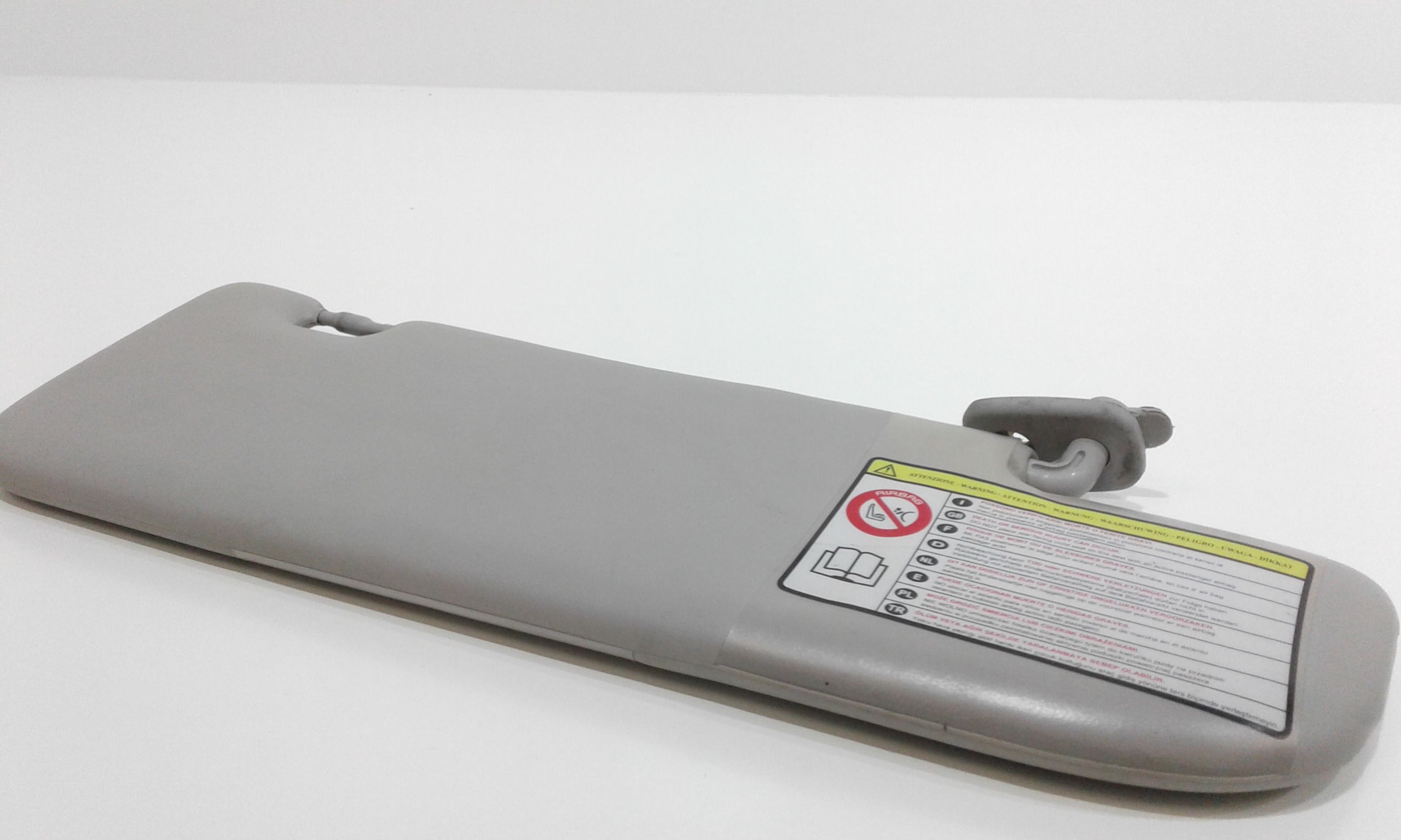 Aletta Parasole Parabrezza Destro 735660554 Usato