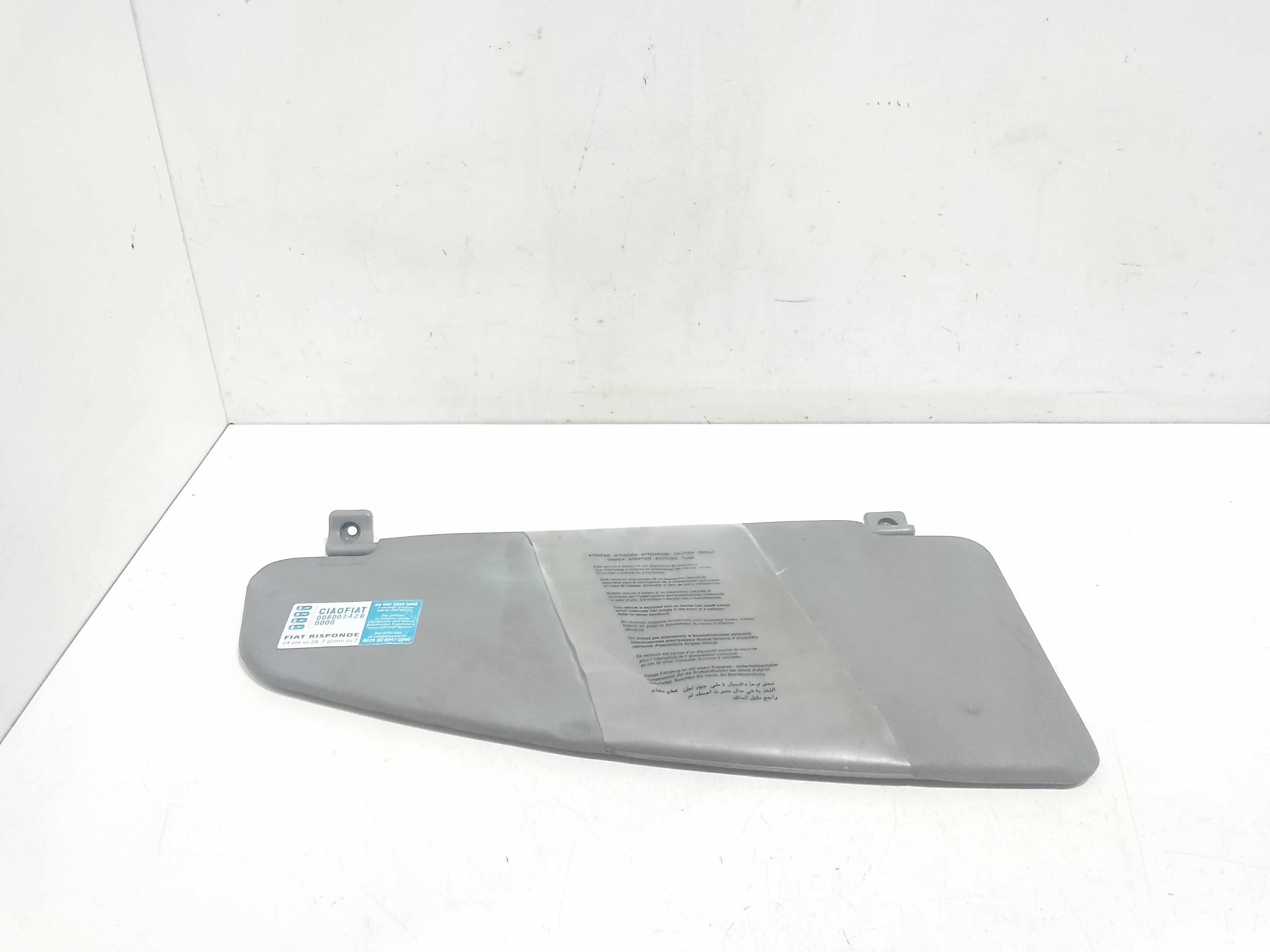 Aletta Parasole Parabrezza Sinistro 735294018 Usato