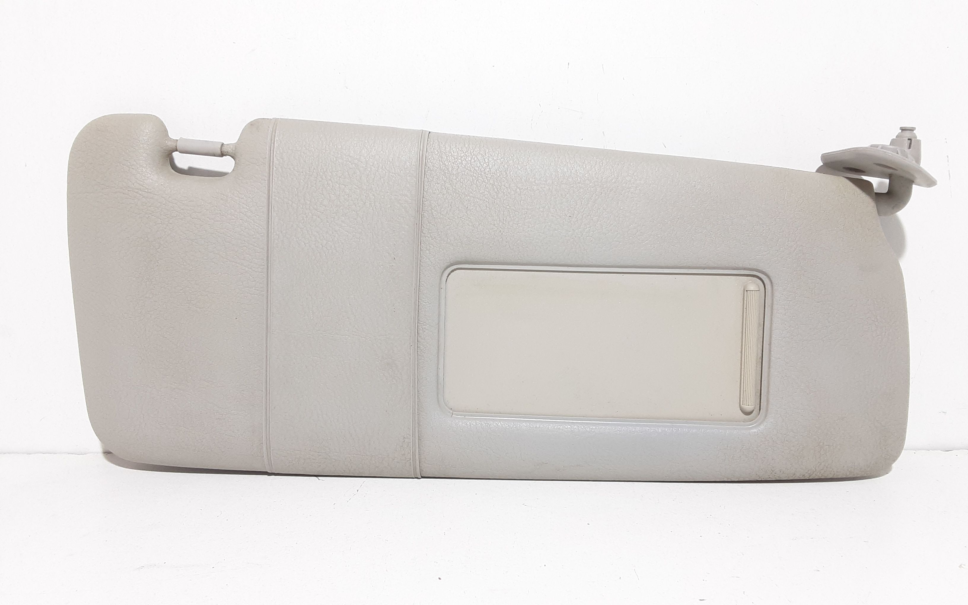 Aletta Parasole Parabrezza Destro 51162699048 Usato