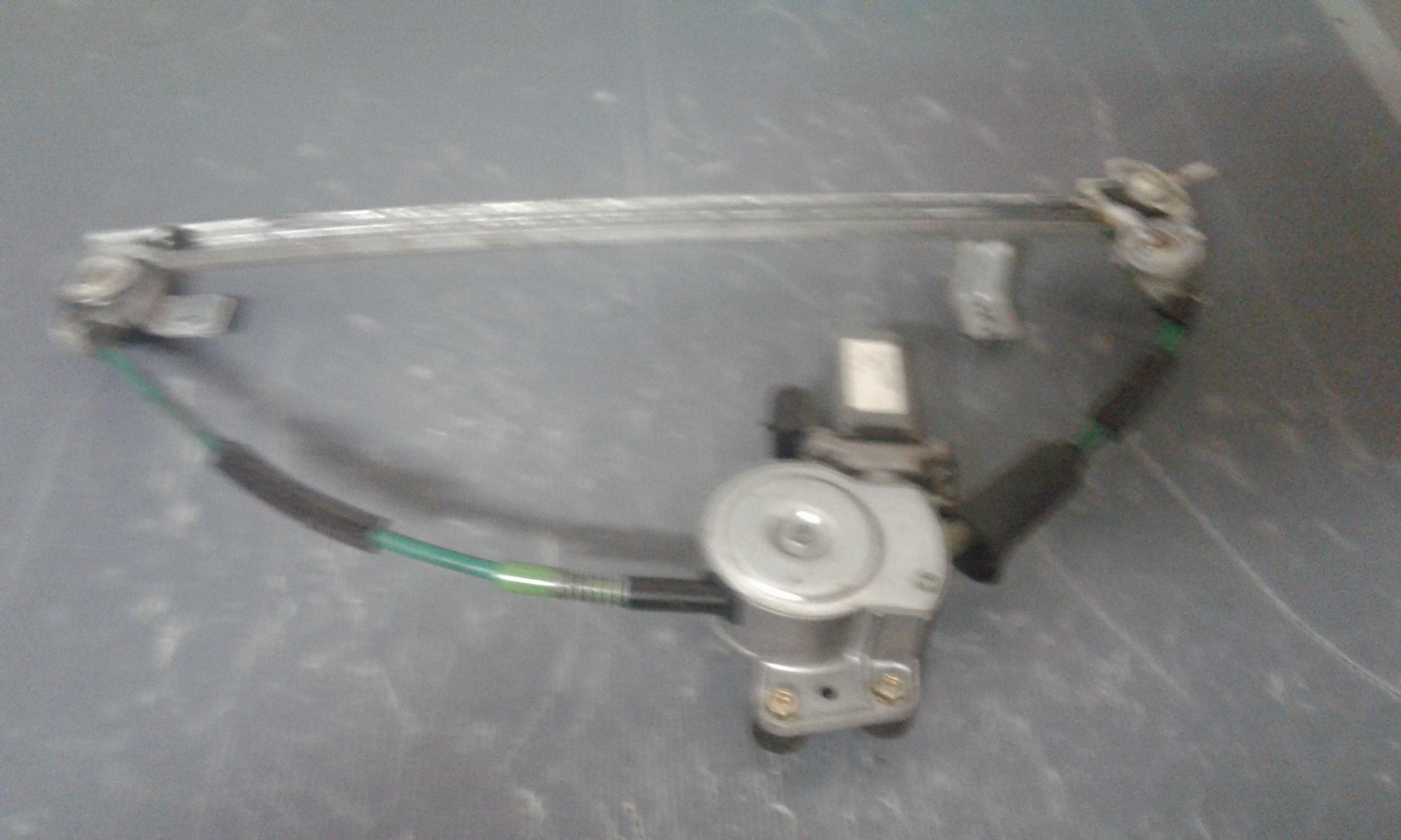 Alzacristallo Porta Ant. Destro Usato