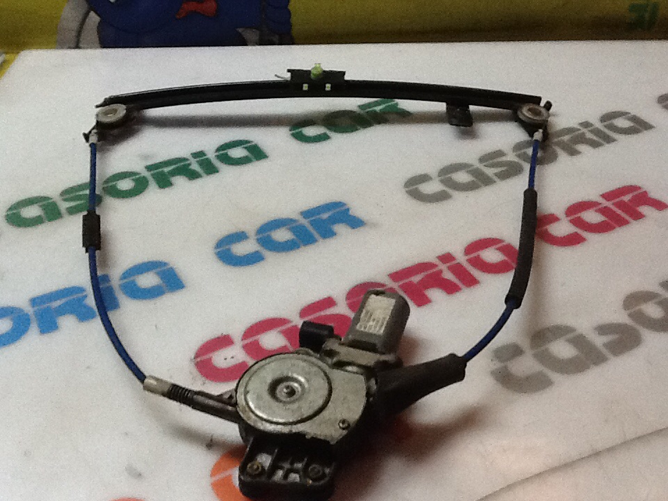 Alzacristallo Porta Ant. Destro Usato