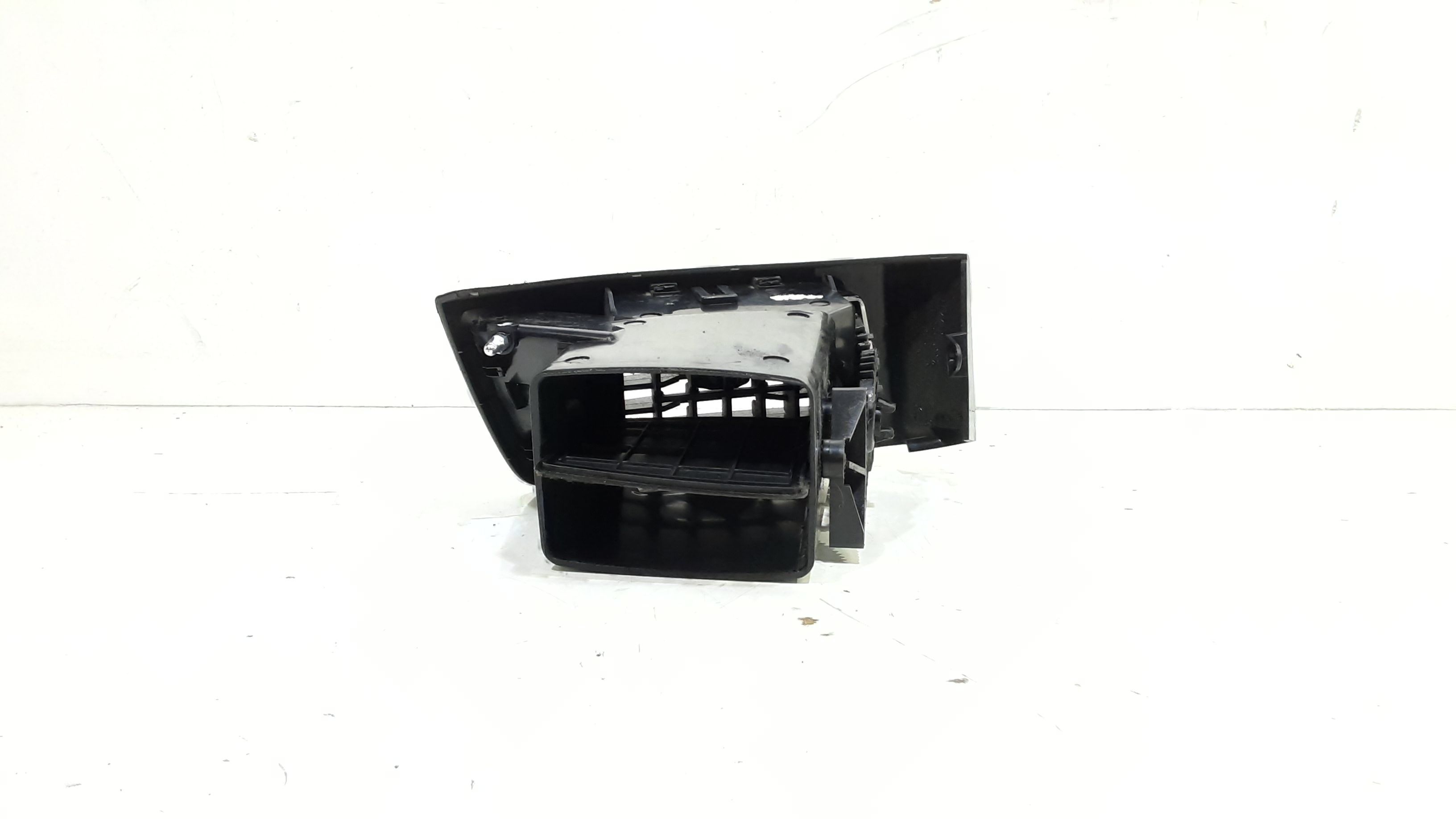 Condotto Aria Bocchette Lat. Cruscotto Destro Usato