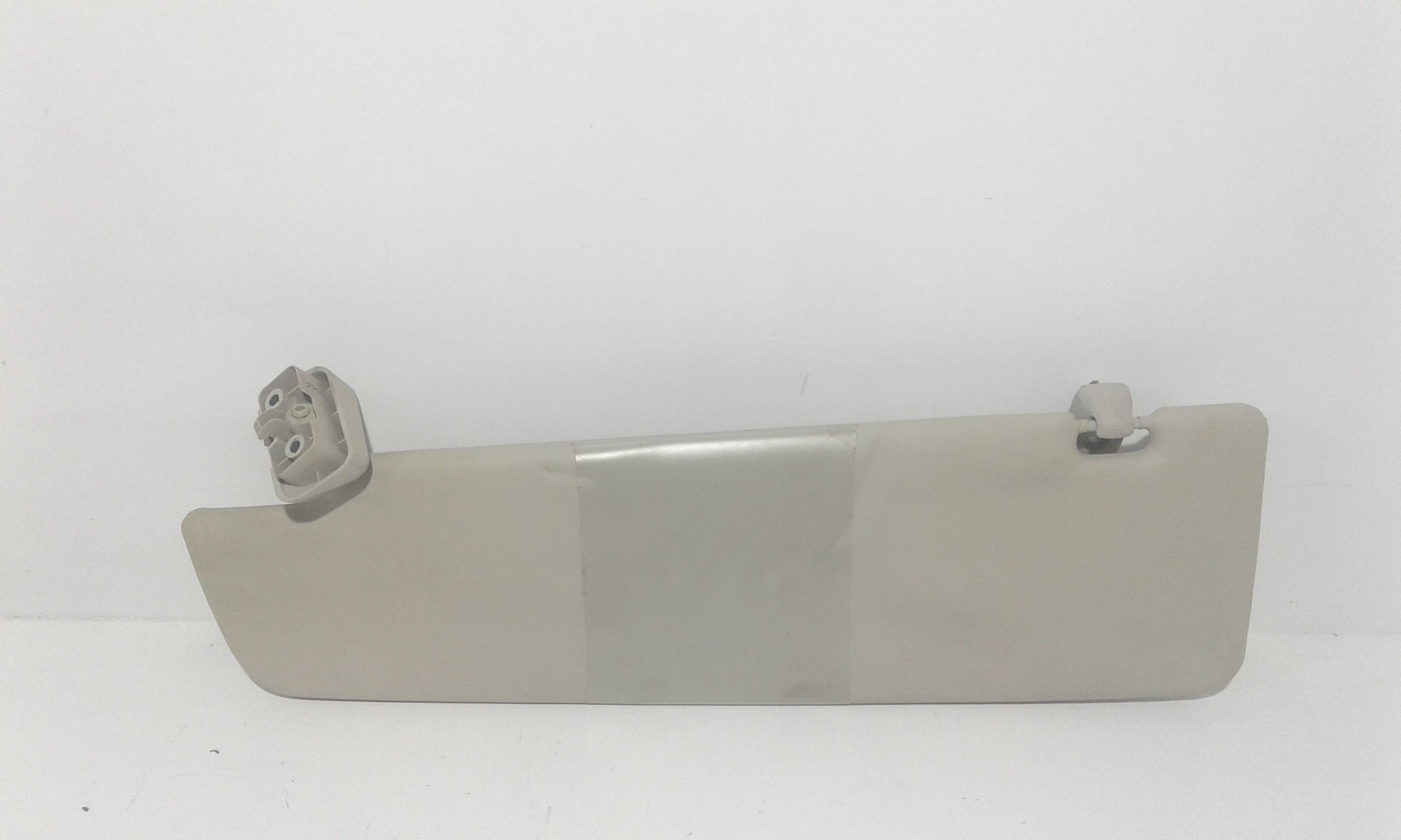 Aletta Parasole Parabrezza Sinistro 1612108180 Usato