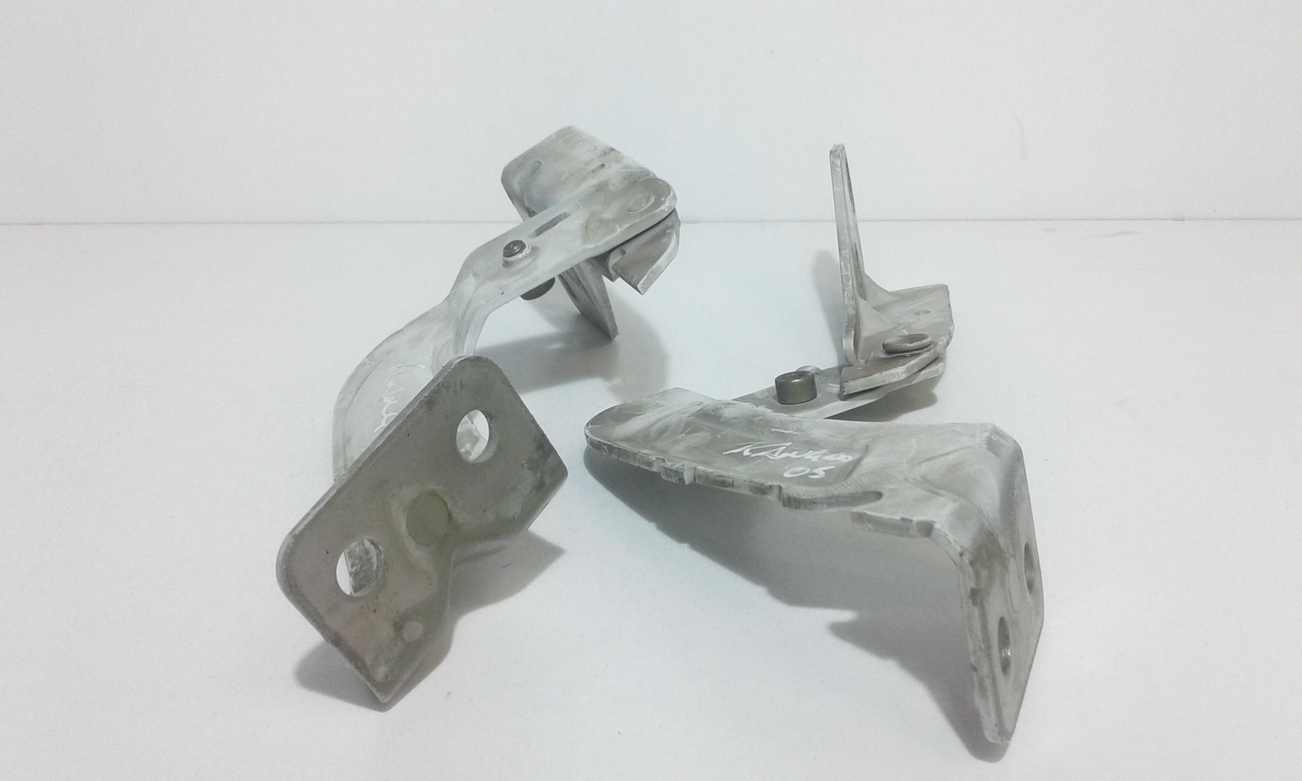 Cerniera Cofano Ant. Sinistro Usato