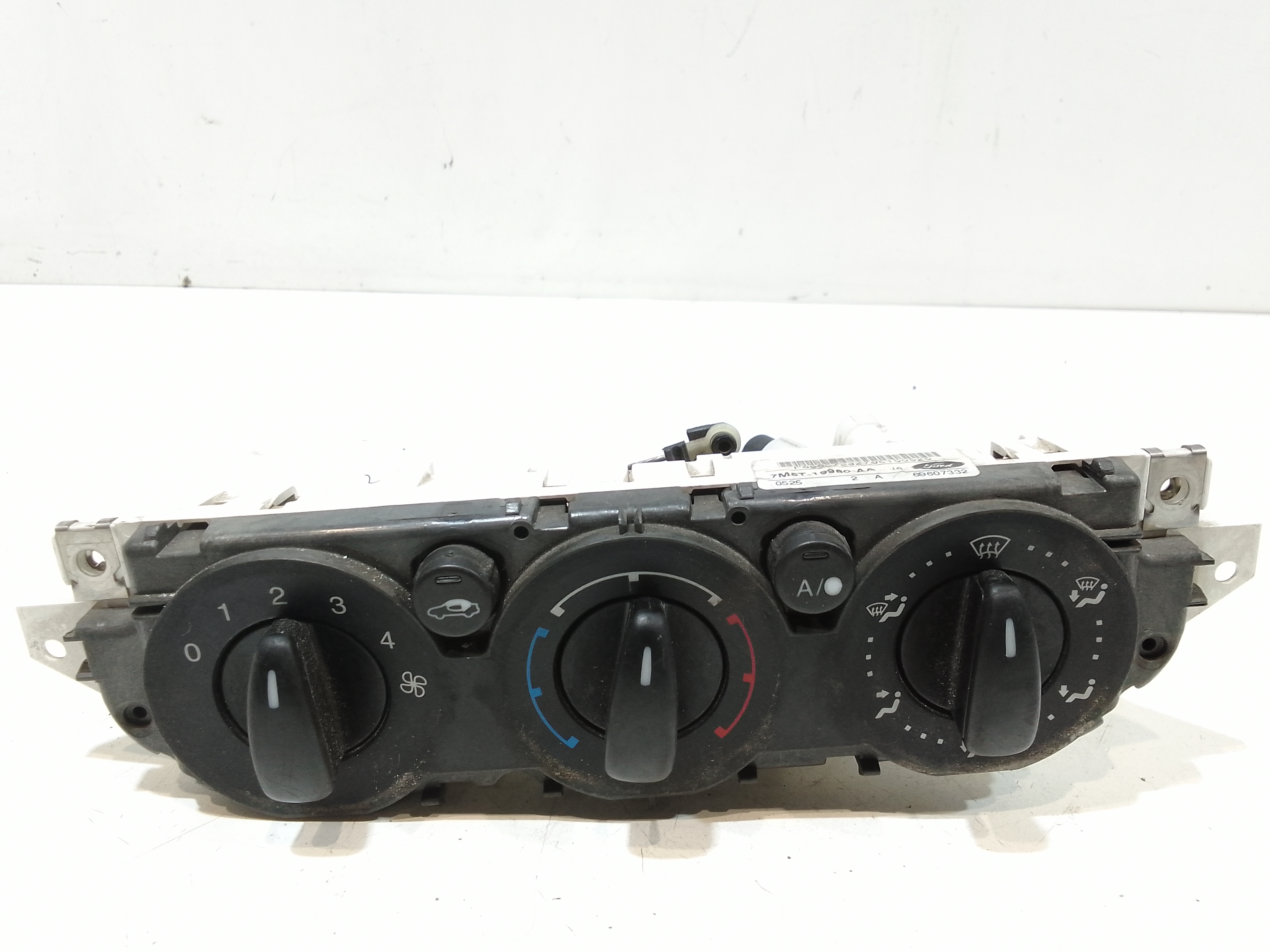 Blocco Comando Climatizzazione 1374165 Usato