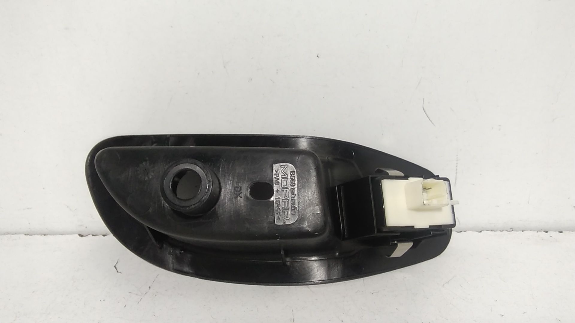 Interruttore Alzacristalli Porta Post. Destro 735603927 Usato