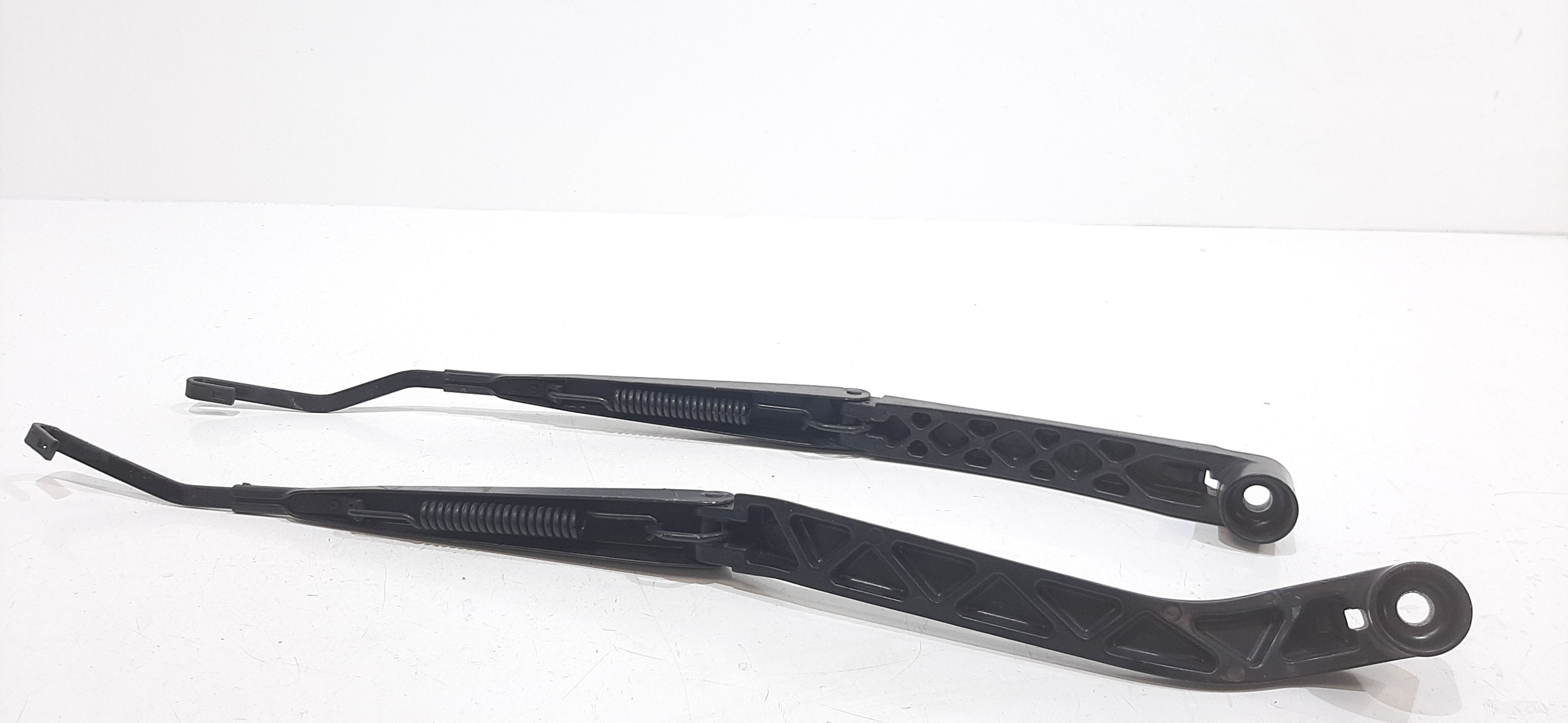 Braccio Tergiparabrezza Usato