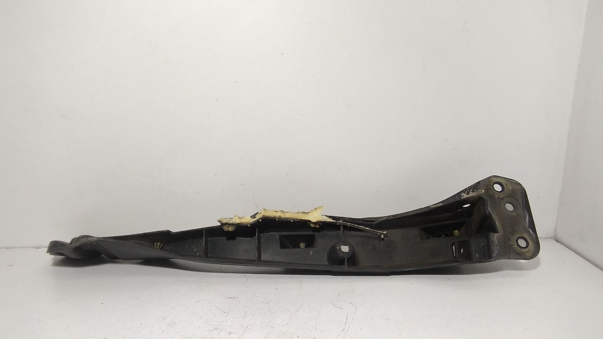 Supporto Ant. Parafango Ant. Usato