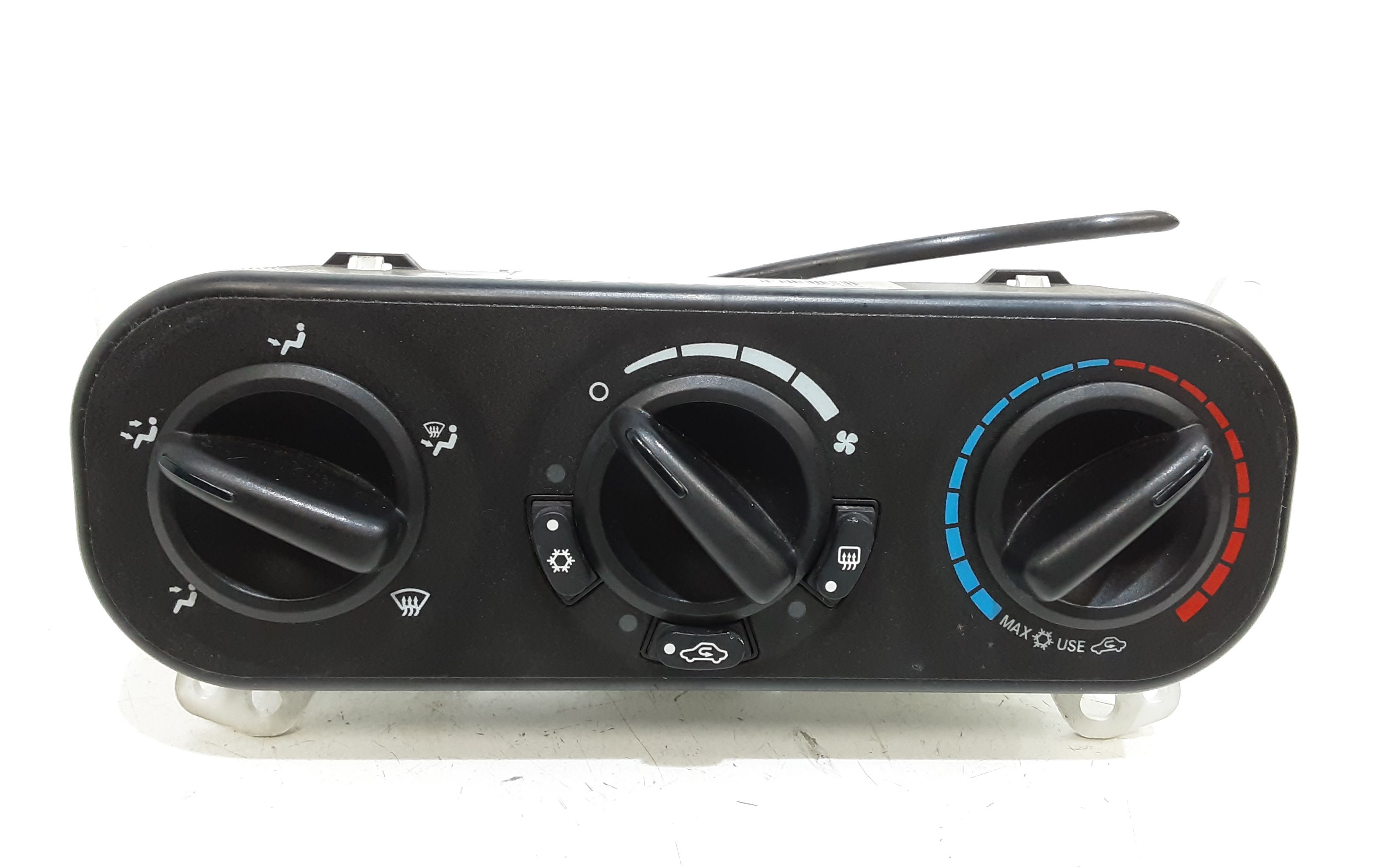 Blocco Comando Climatizzazione K55111878AE Usato