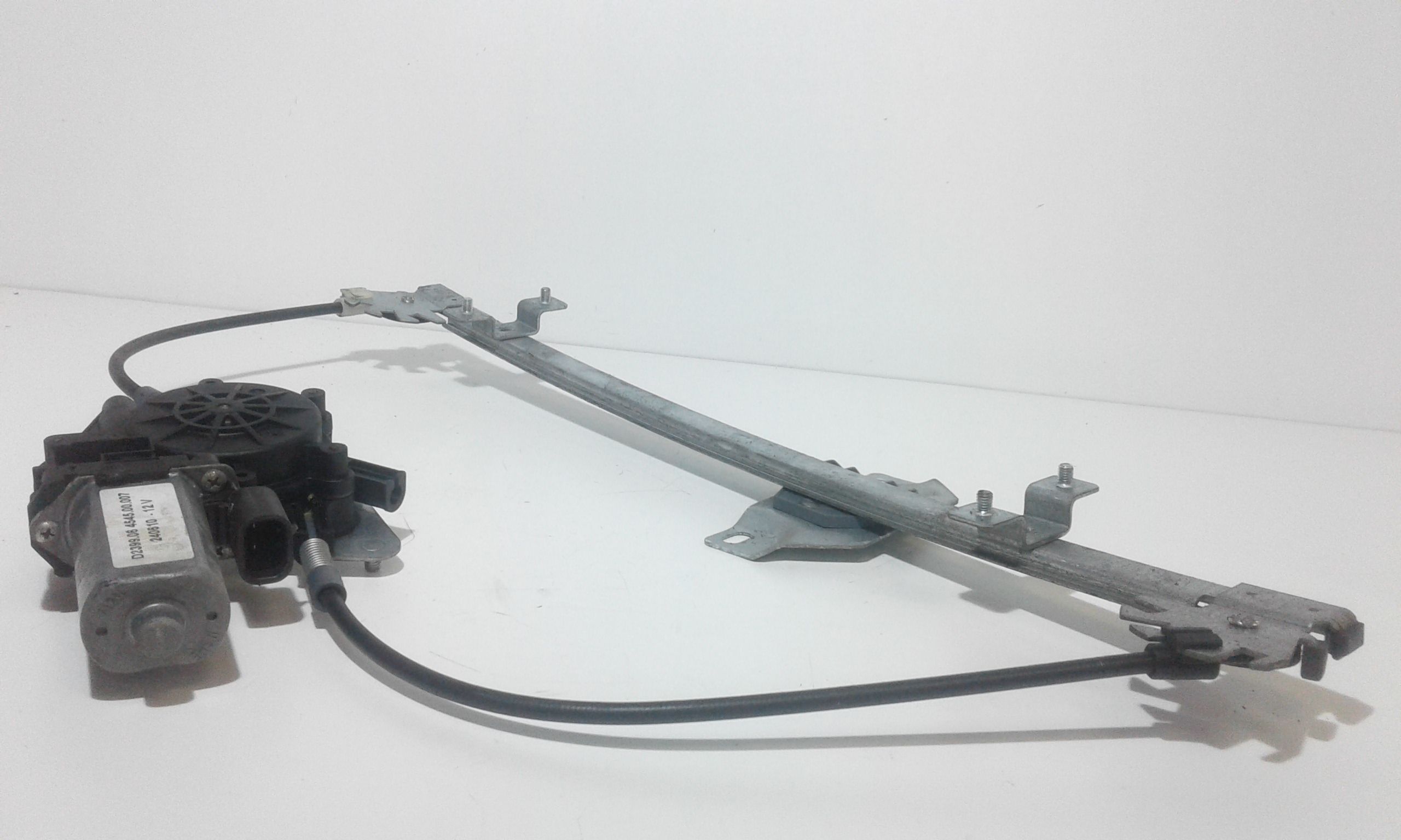 Alzacristallo Porta Ant. Destro 8240202000 Usato