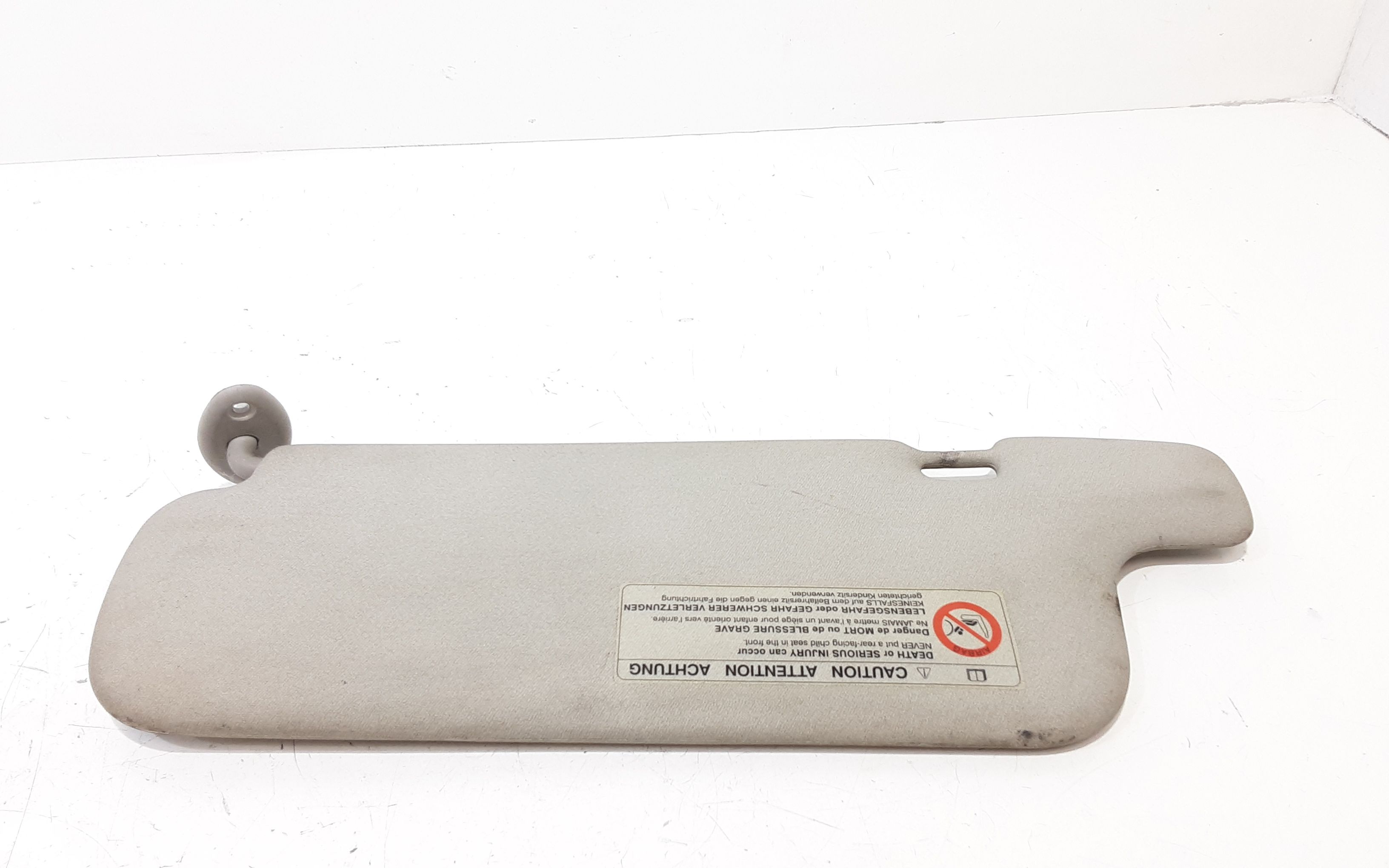 Aletta Parasole Parabrezza Destro 743100D011B0 Usato