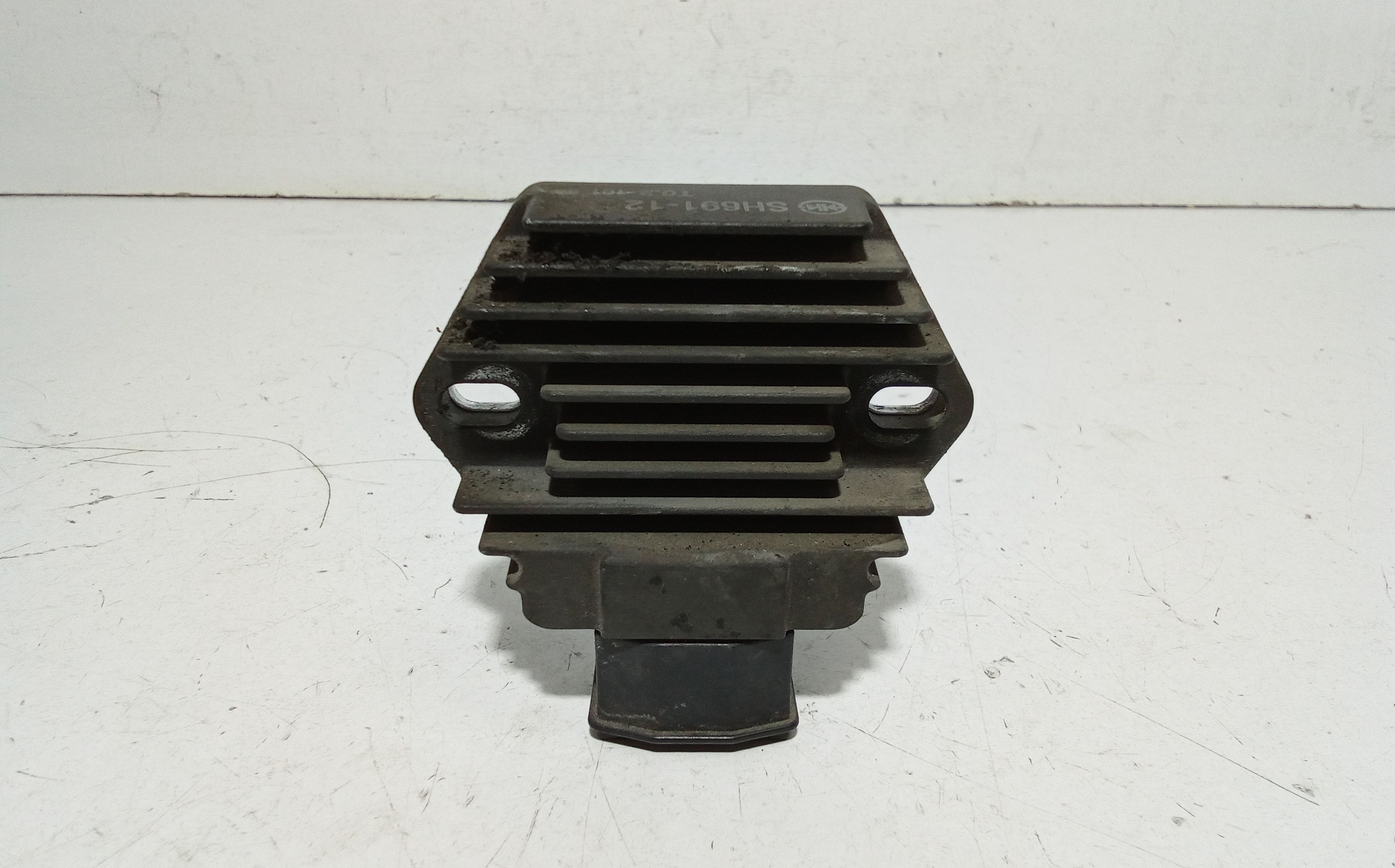 Regolatore Tensione Usato