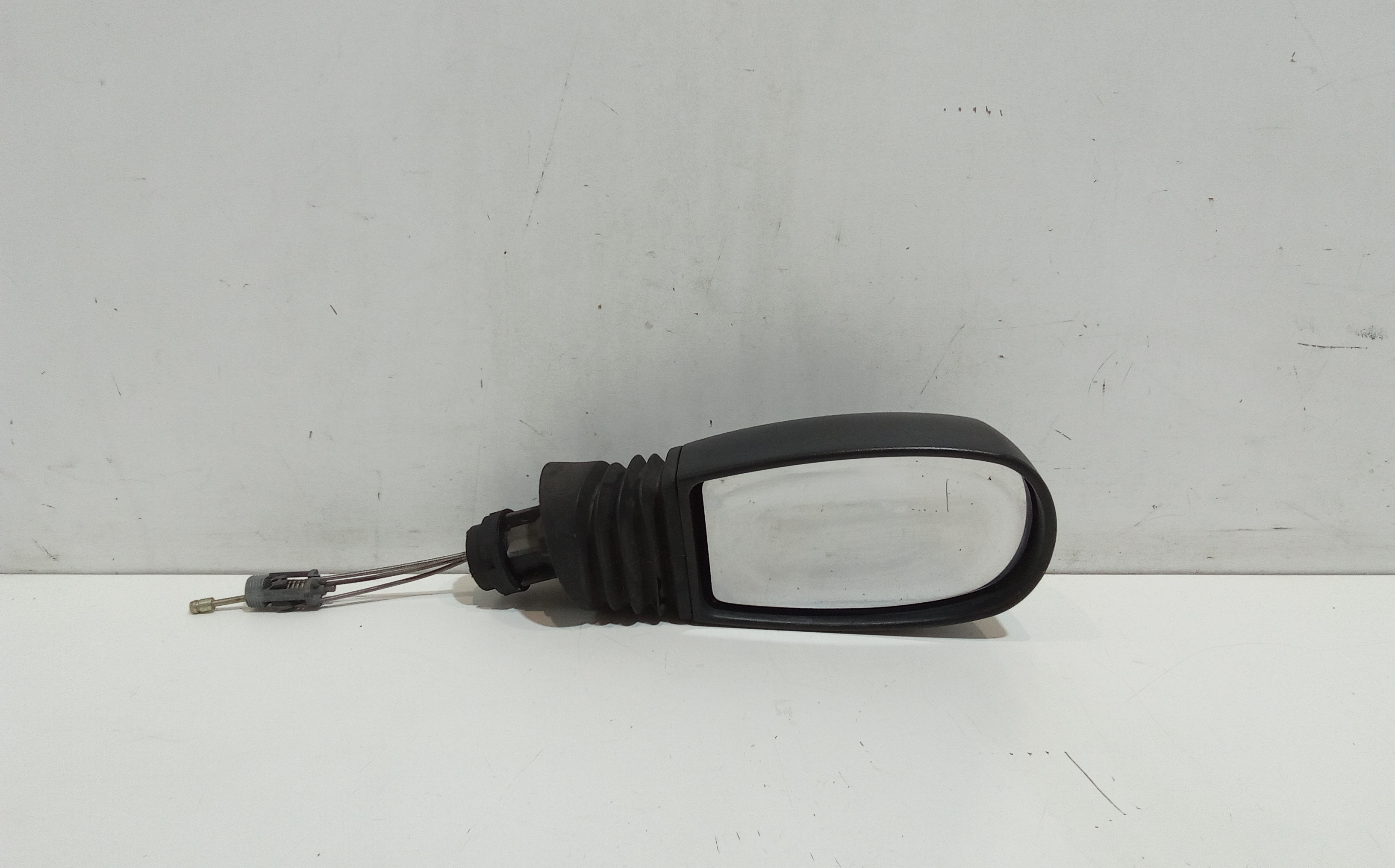 Retrovisore Est. Destro 735310073 Usato