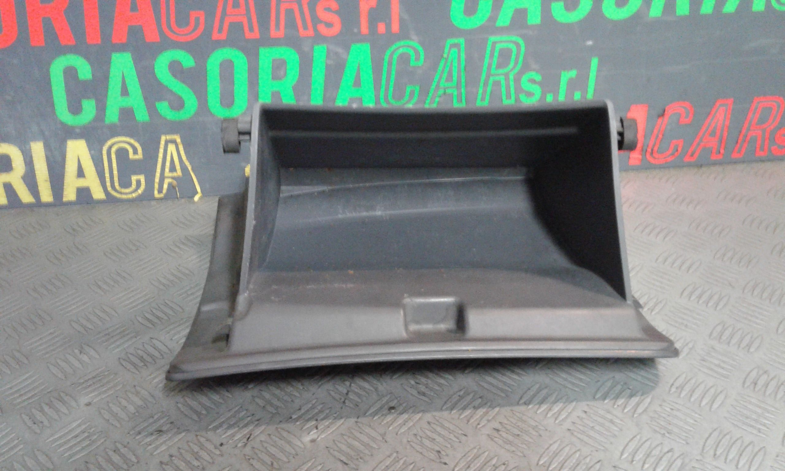 Portaoggetti Cruscotto Destro Usato