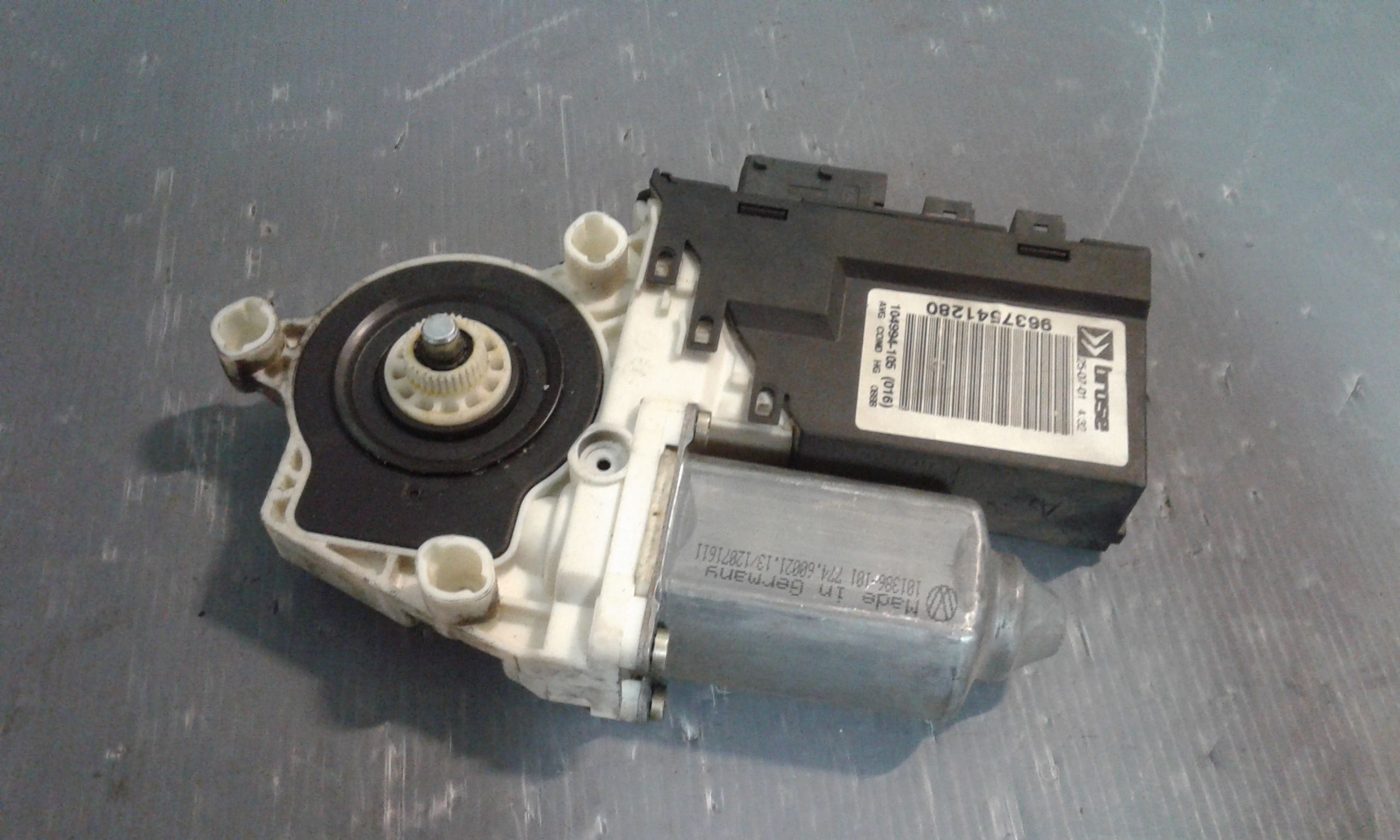 Motorino Alzacristallo Porta Ant. Sinistro 9221P3 Usato