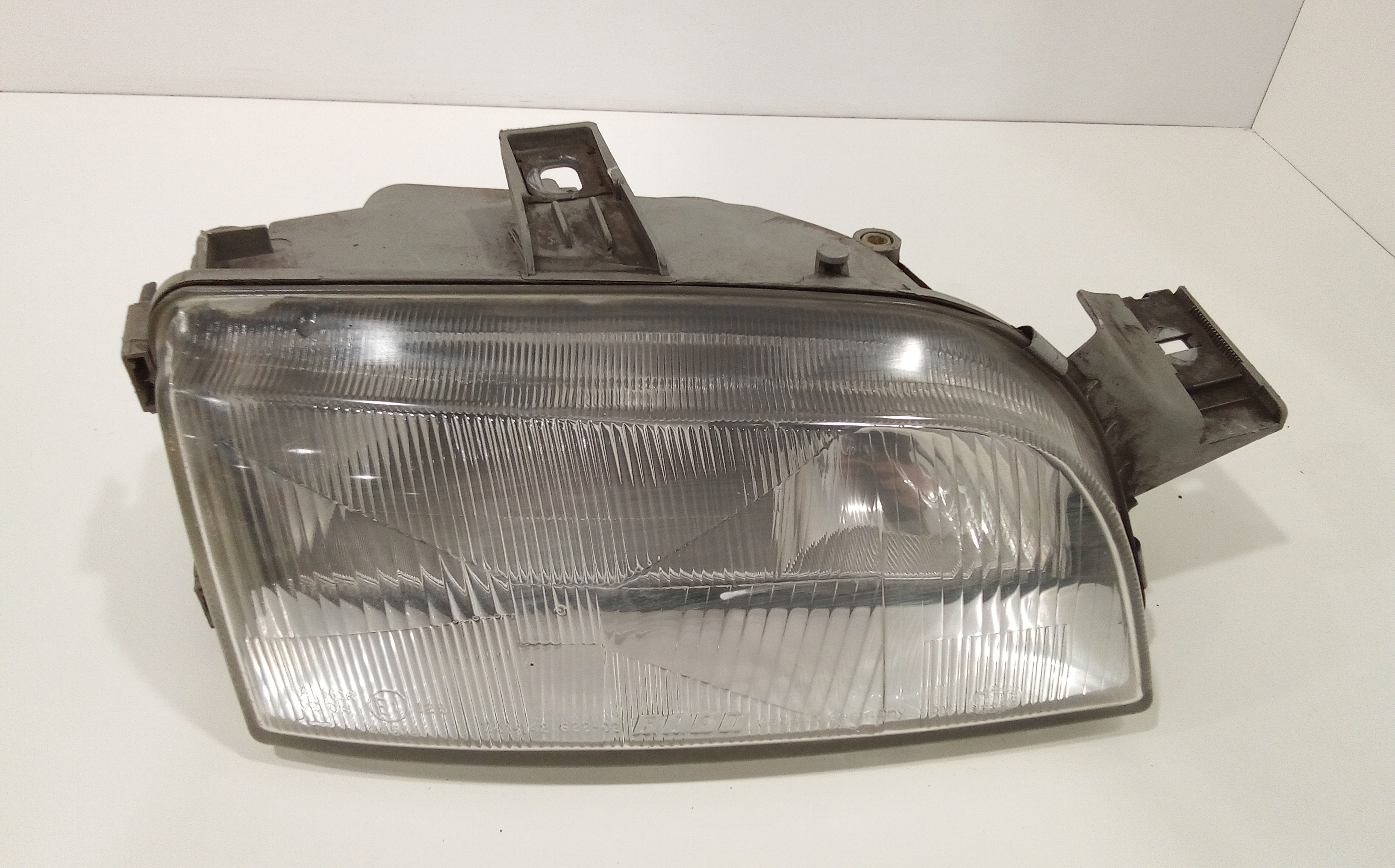 Proiettore Destro 46402649 Usato