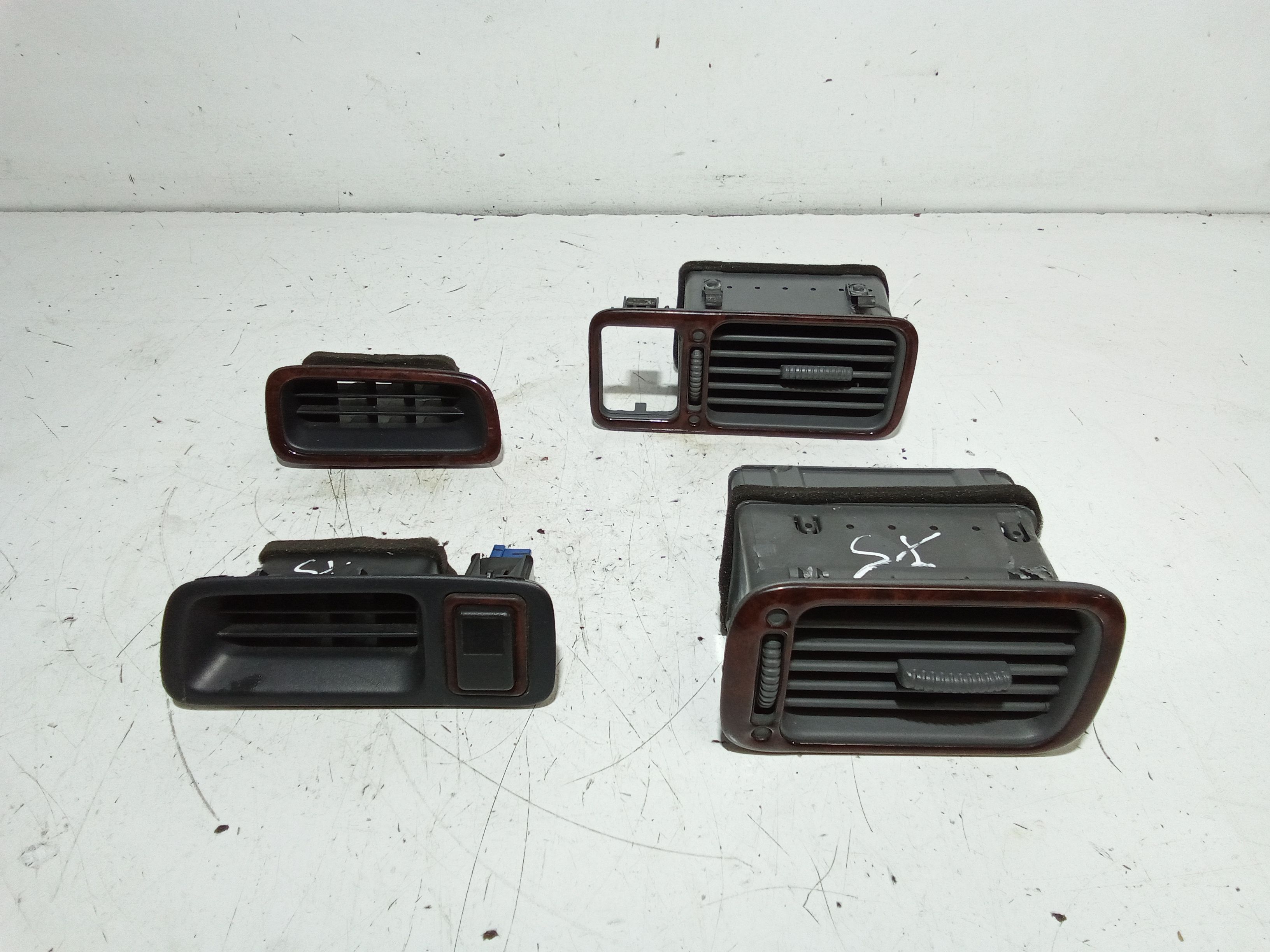 Condotto Aria Bocchette Centr. Sup. Cruscotto Usato