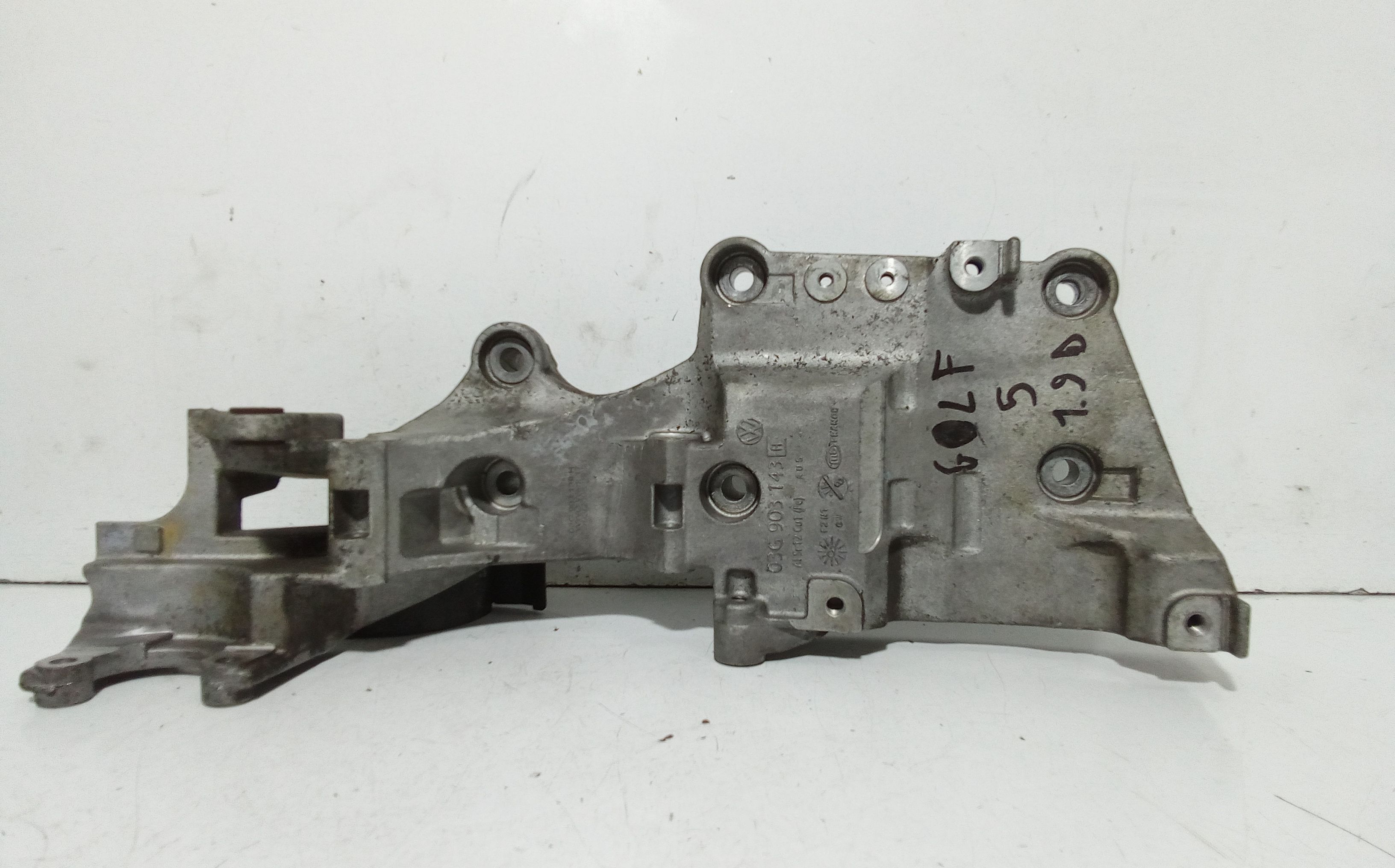 Piastra Alloggiamento Supporto Motore (Con Eventuale Bielletta O Tirante Associato) Usato