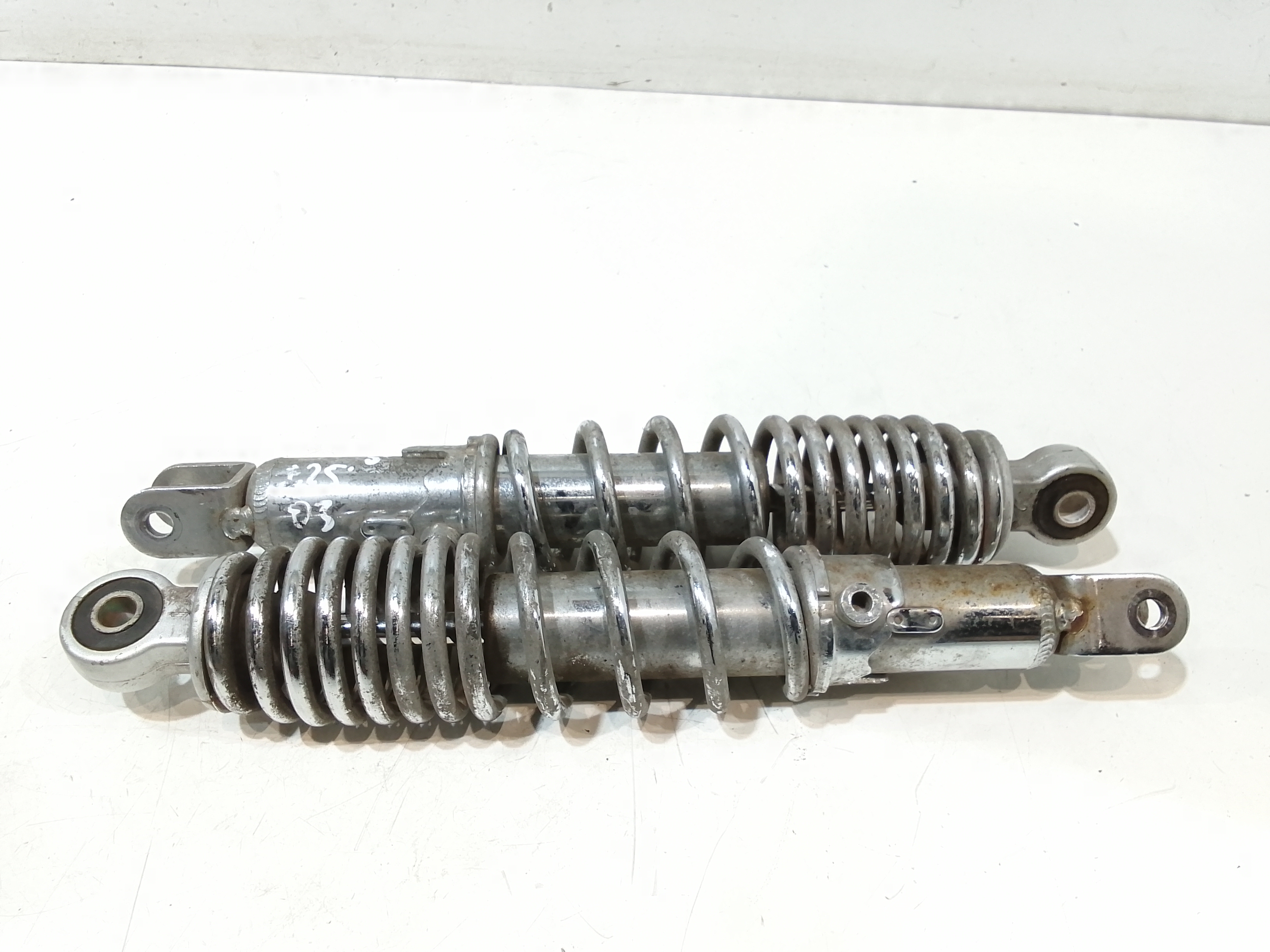 Ammortizzatore Ant. Destro + Ammortizzatore Ant. Sinistro Usato