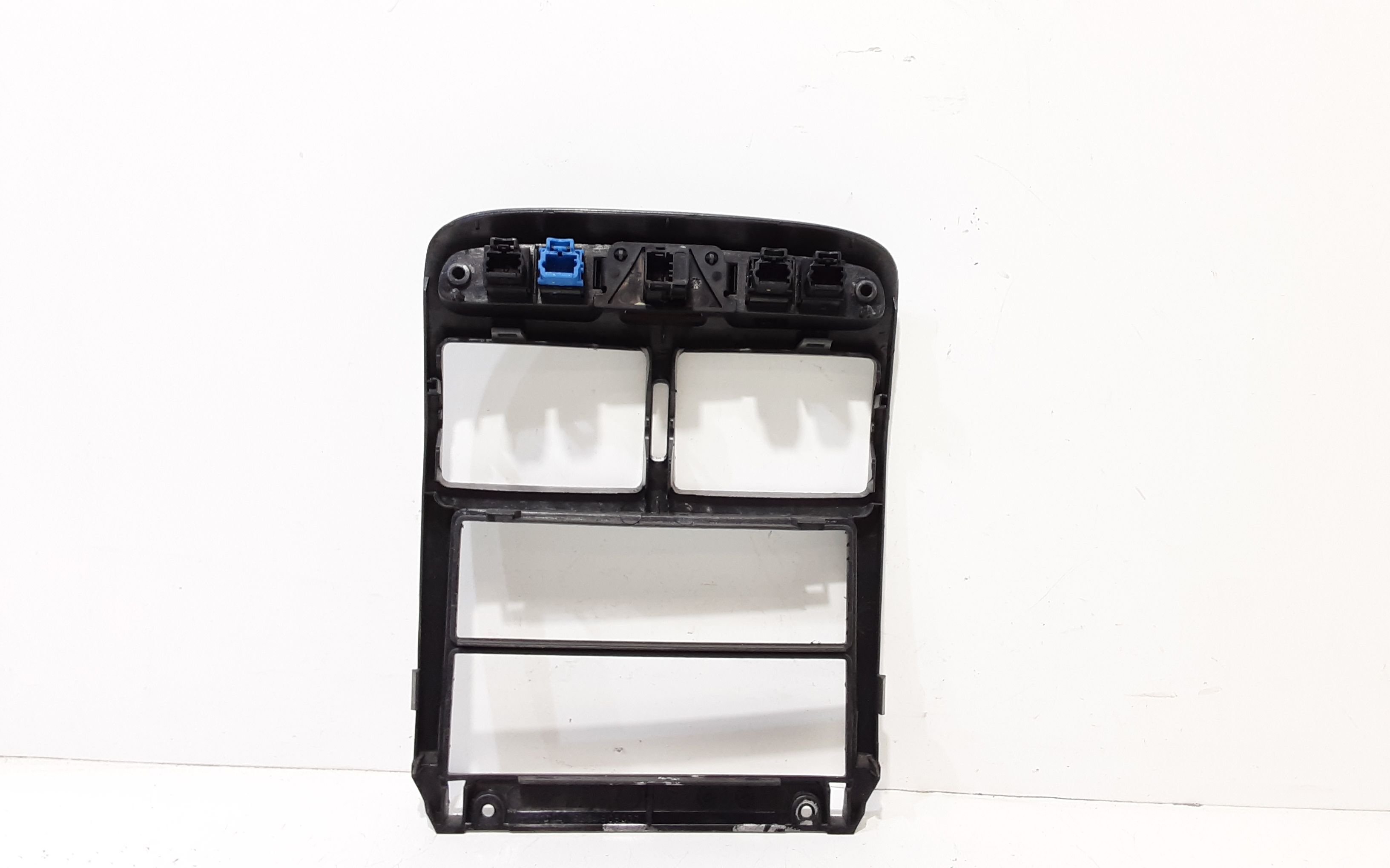 Rivestimento Centr. Cruscotto, Mascherina Portastrumenti Centr. Cruscotto Usato