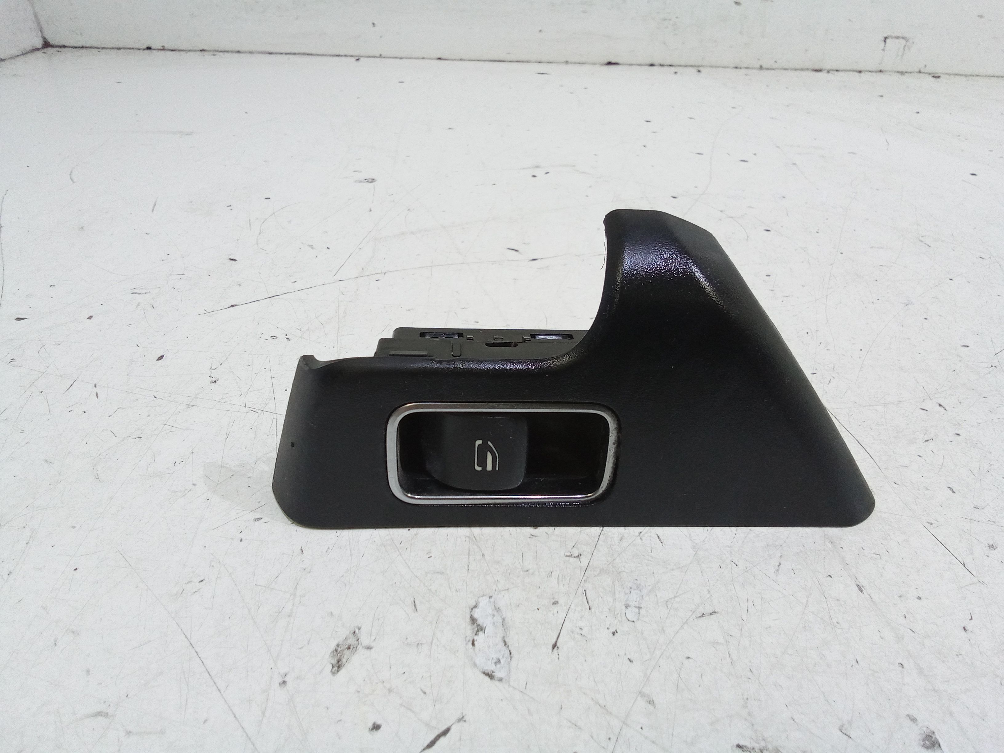 Interruttore Alzacristalli Porta Ant. Destro Usato