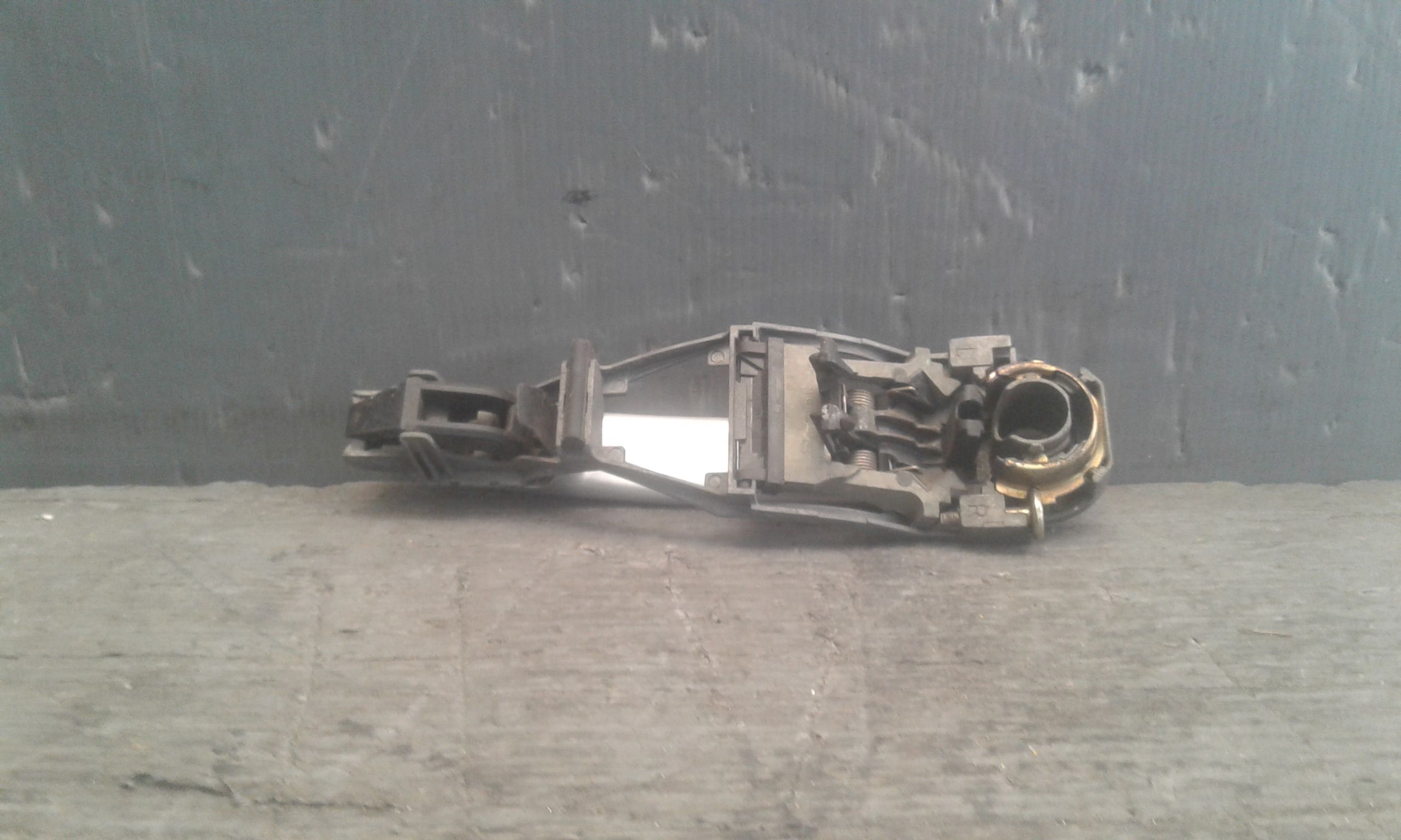 Maniglia Porta Post. Destro 3B0837207GGRU Usato