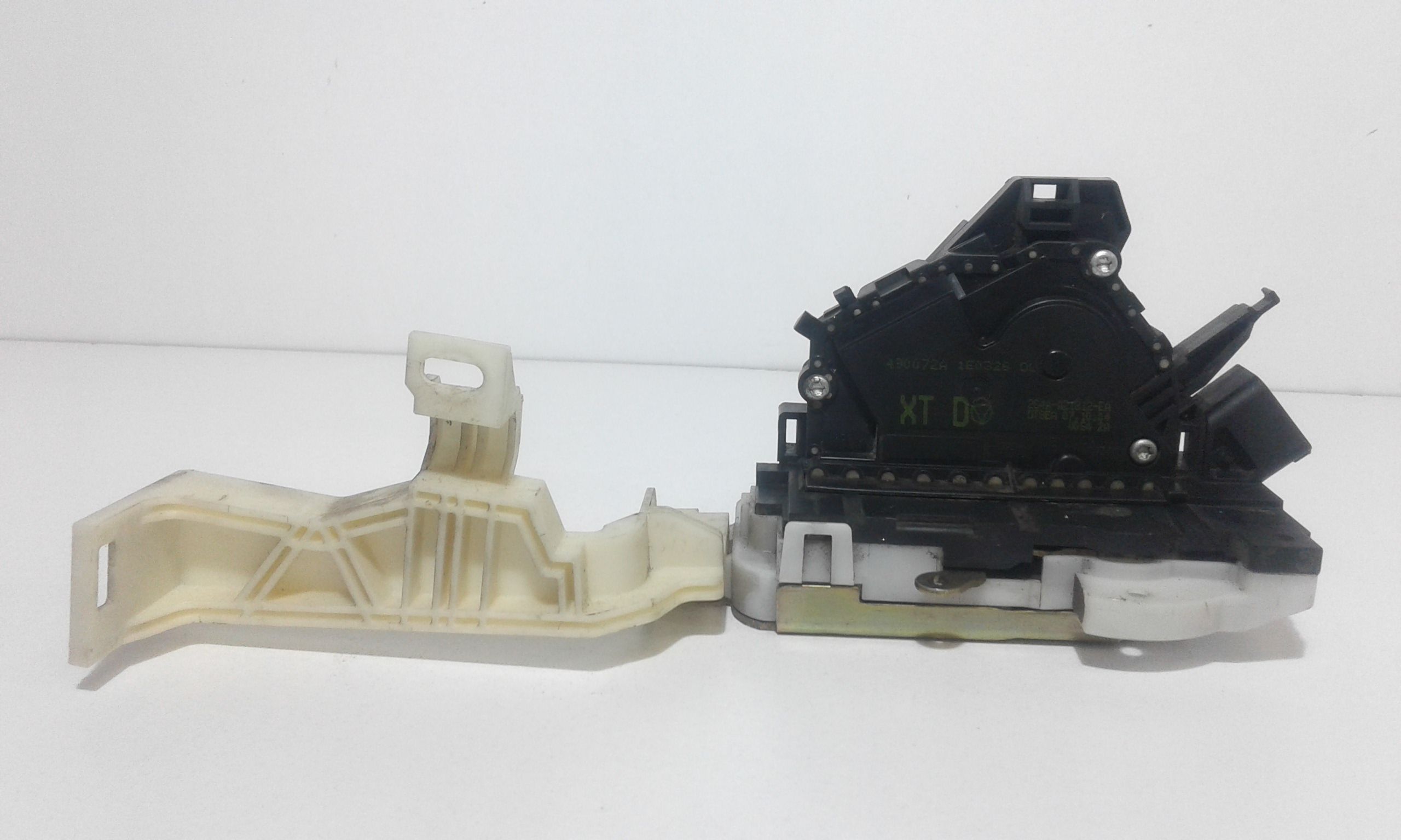 Serratura Porta Ant. Destro 4692455 Usato