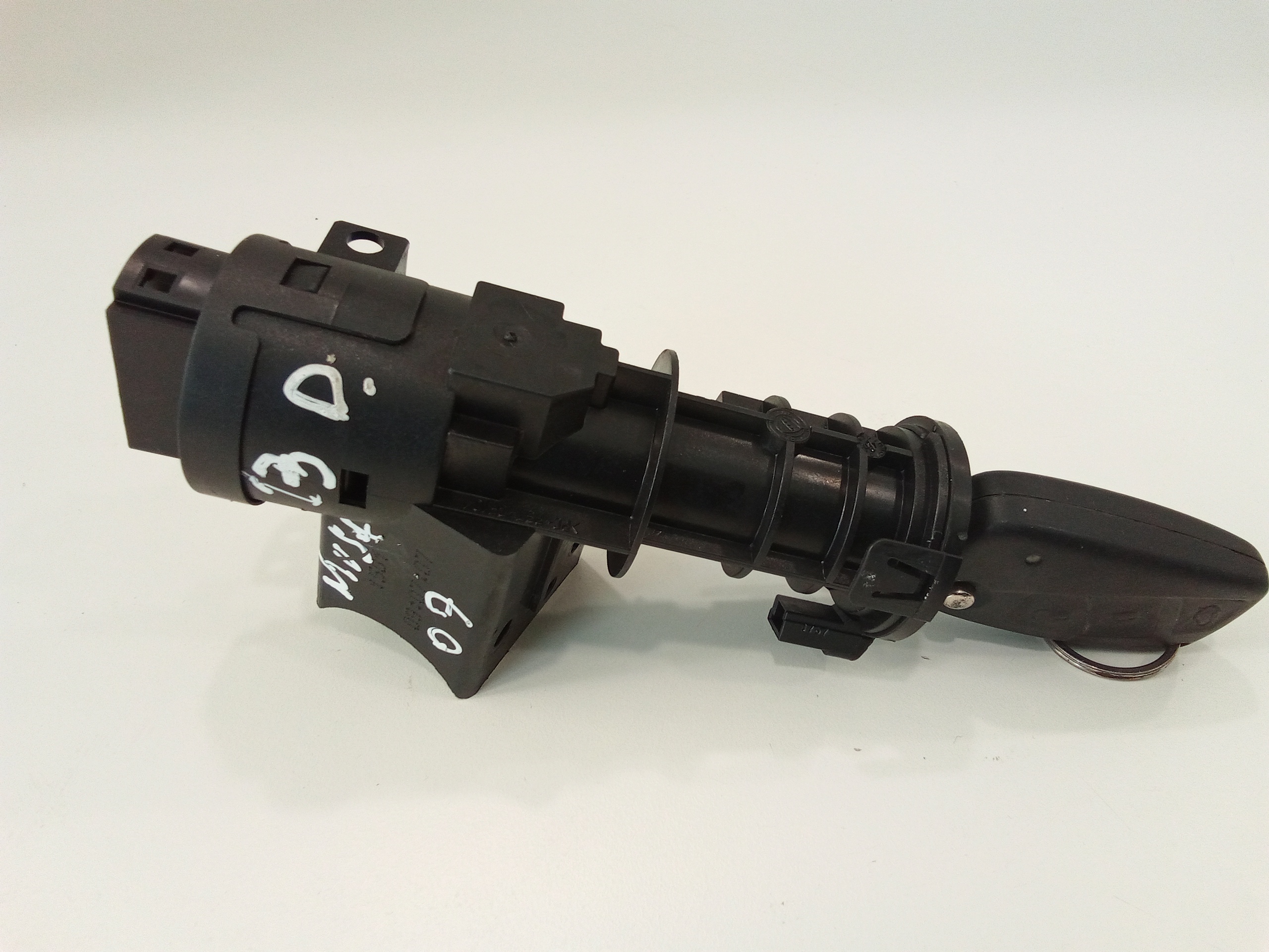 Commutatore Avviamento Con Cilindretti Serrature Usato