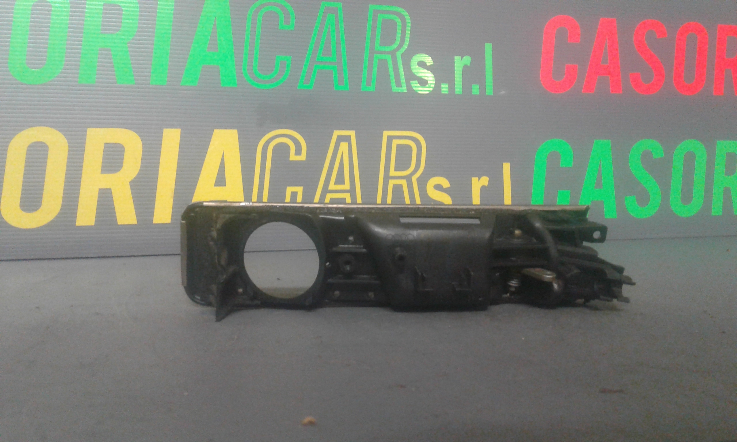 Maniglia Int. Apertura Porta Post. Sinistro 8Z0839019B27X Usato