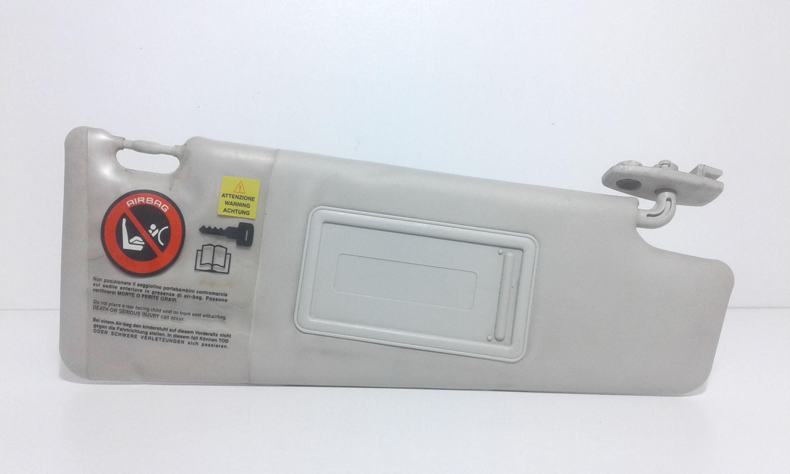 Aletta Parasole Parabrezza Destro 735361684 Usato