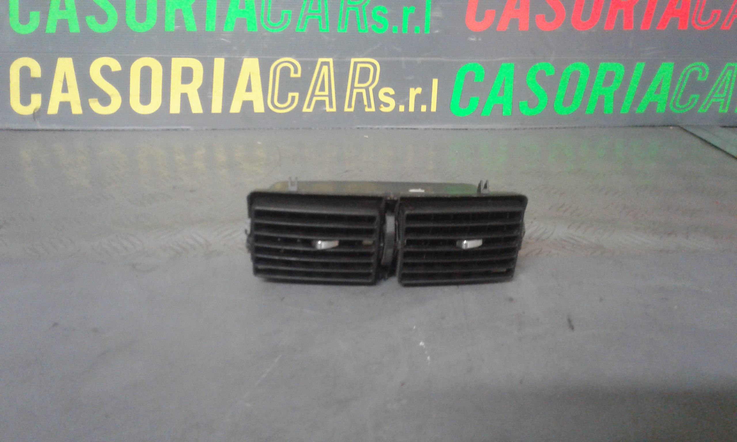 Condotto Aria Bocchette Centr. Sup. Cruscotto Usato