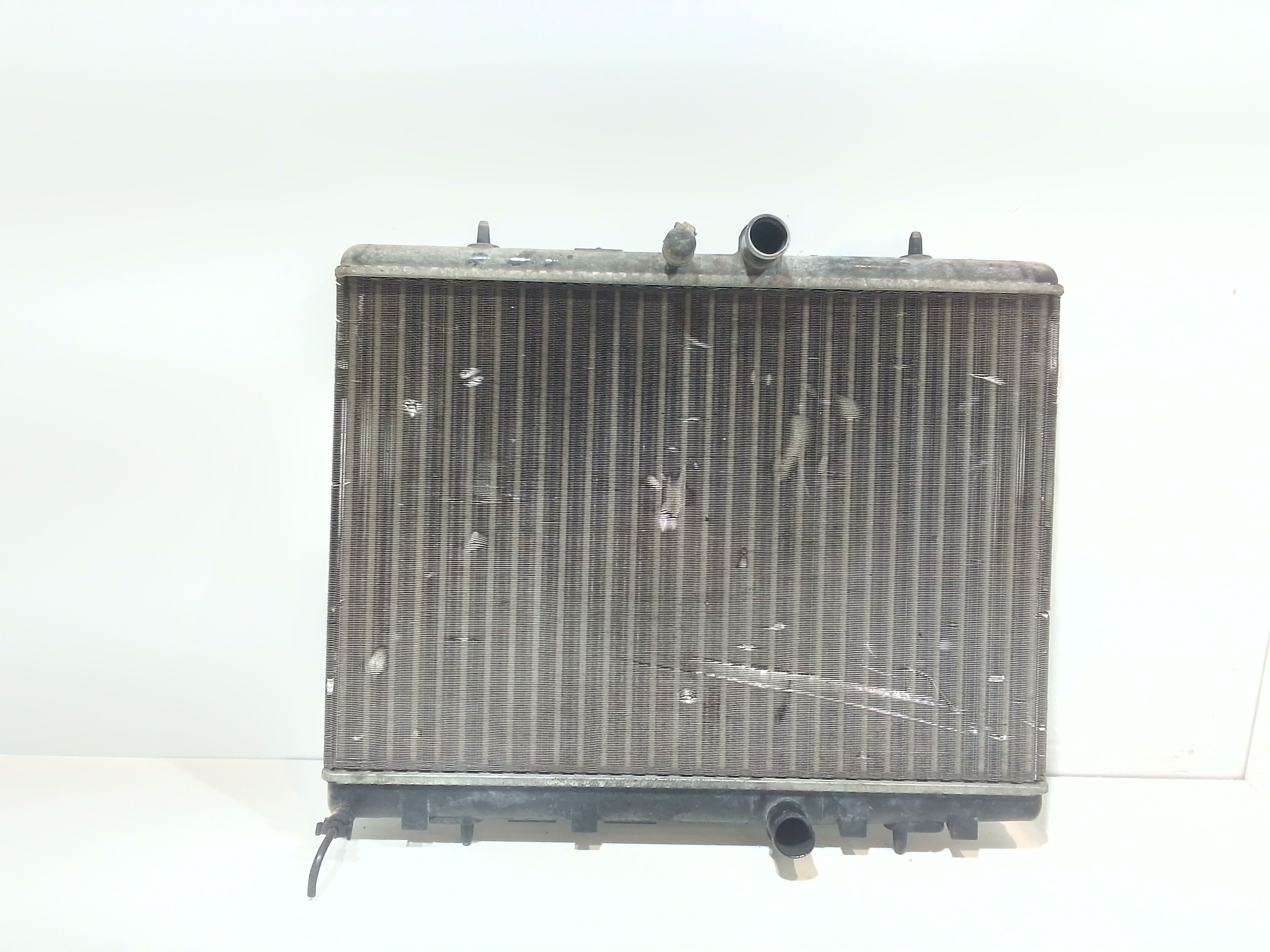 Radiatore 1330Y5 Usato