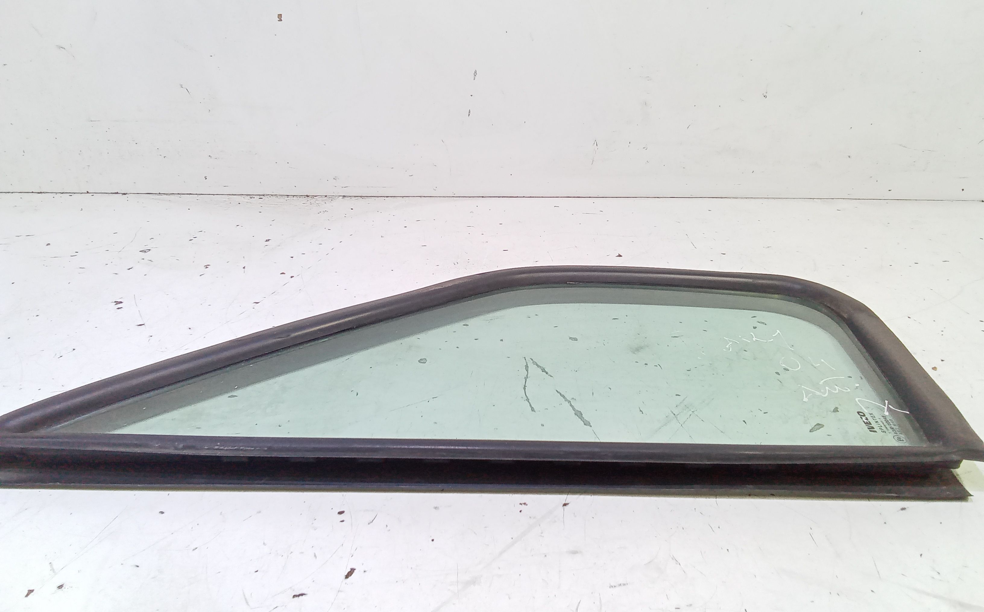 Fisso Porta Ant. Destro 500314207 Usato