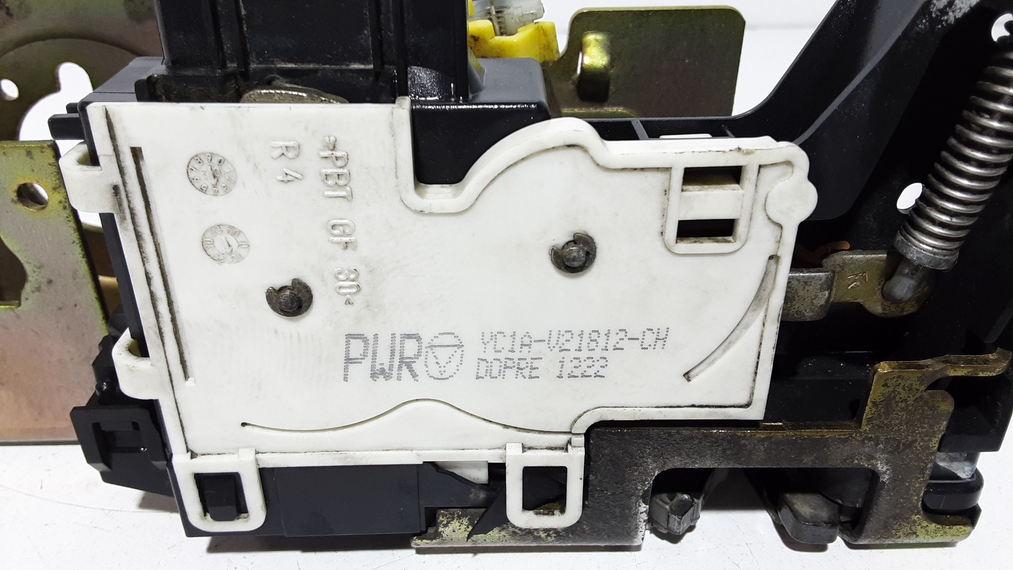 Serratura Porta Ant. Destro 1945260 Usato