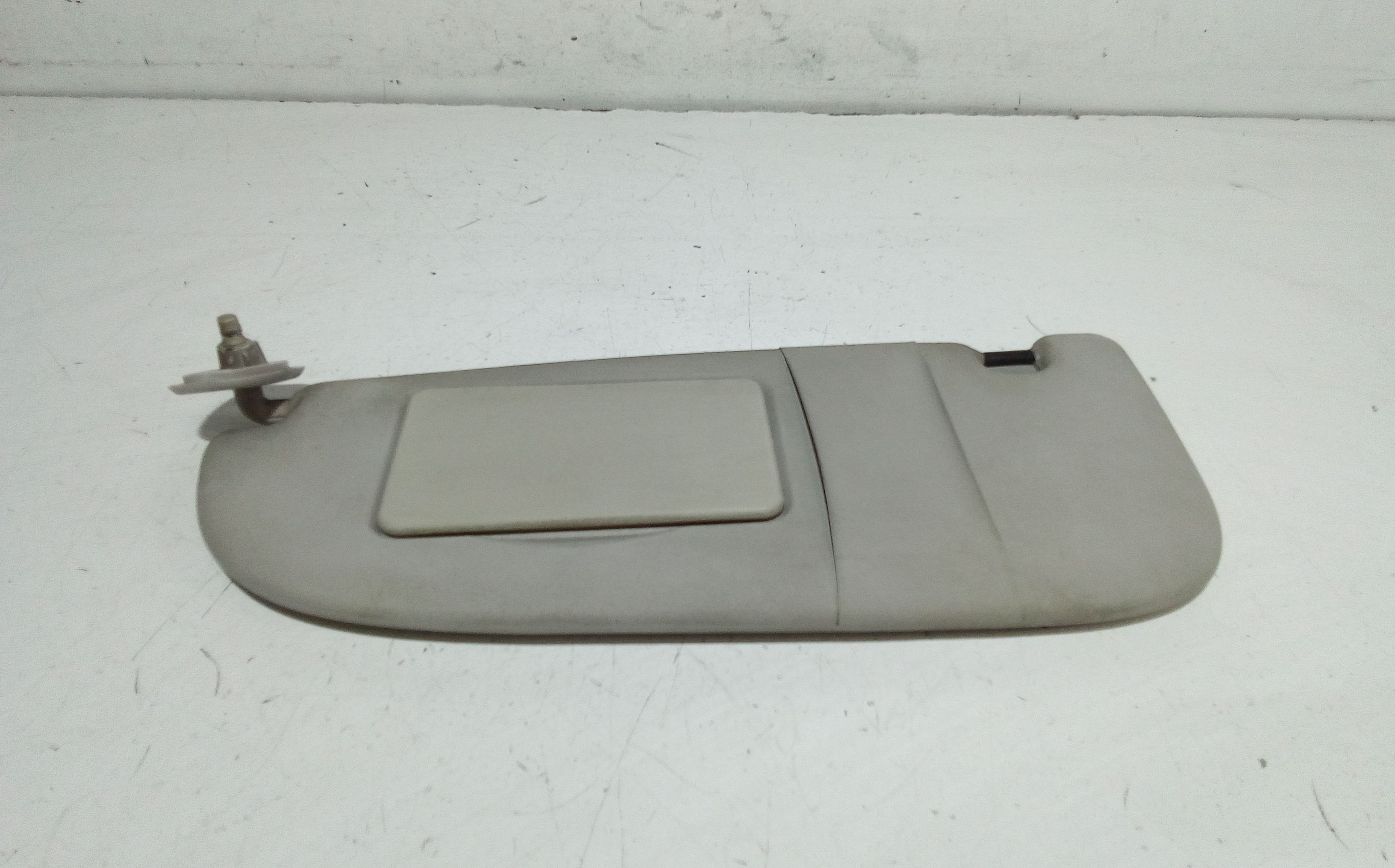 Aletta Parasole Parabrezza Sinistro Usato