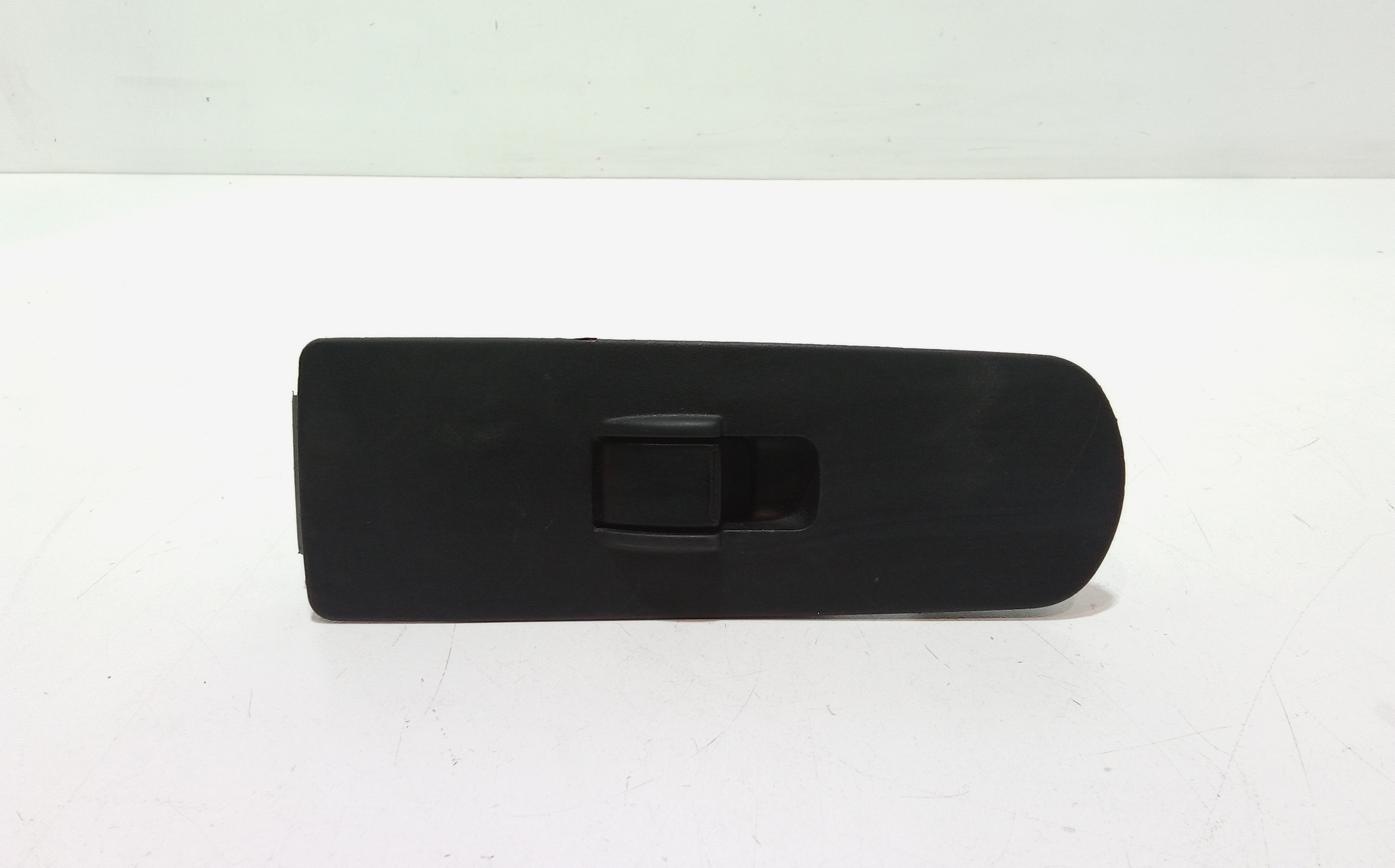 Interruttore Alzacristalli Porta Ant. Destro Usato