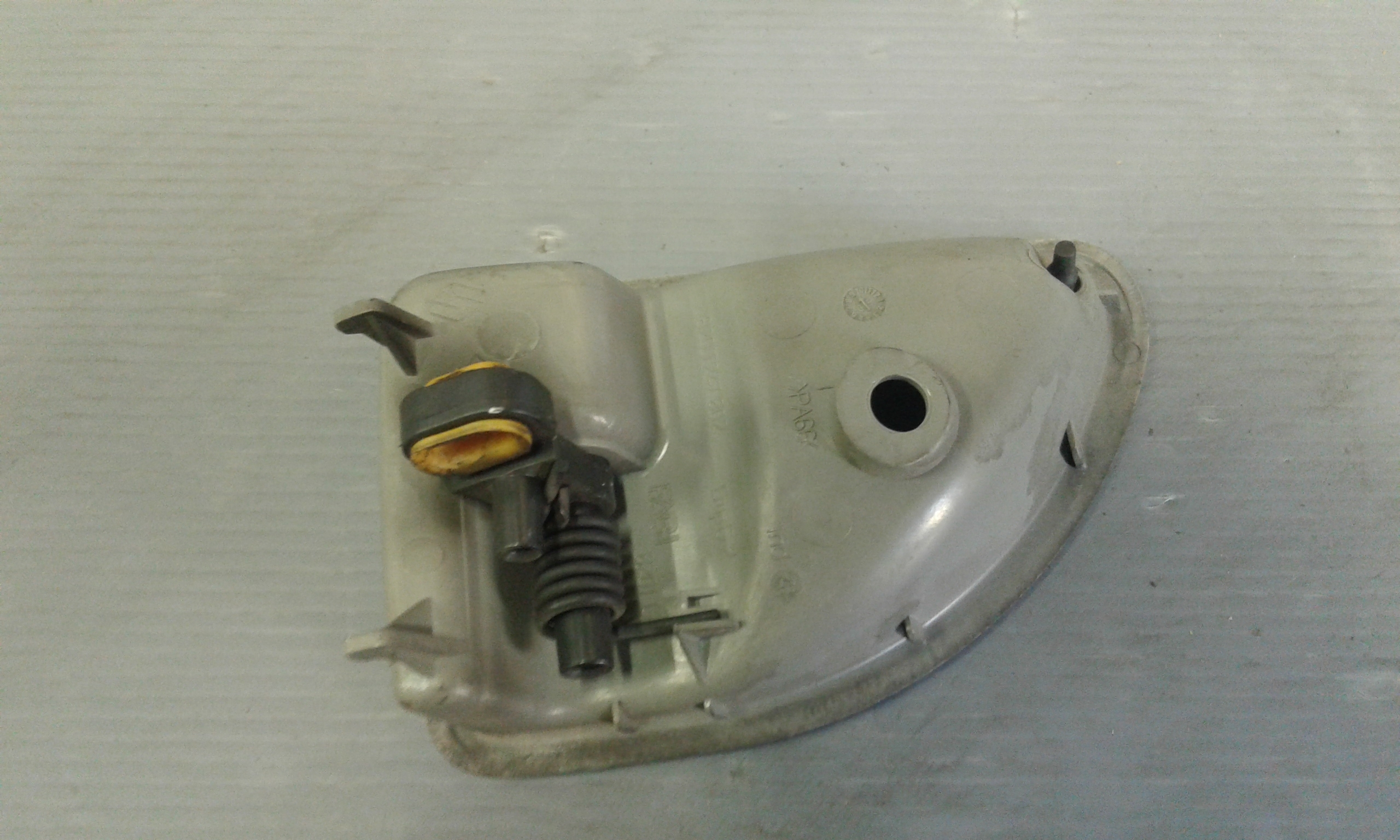 Maniglia Int. Apertura Porta Ant. Sinistro 8200285840 Usato