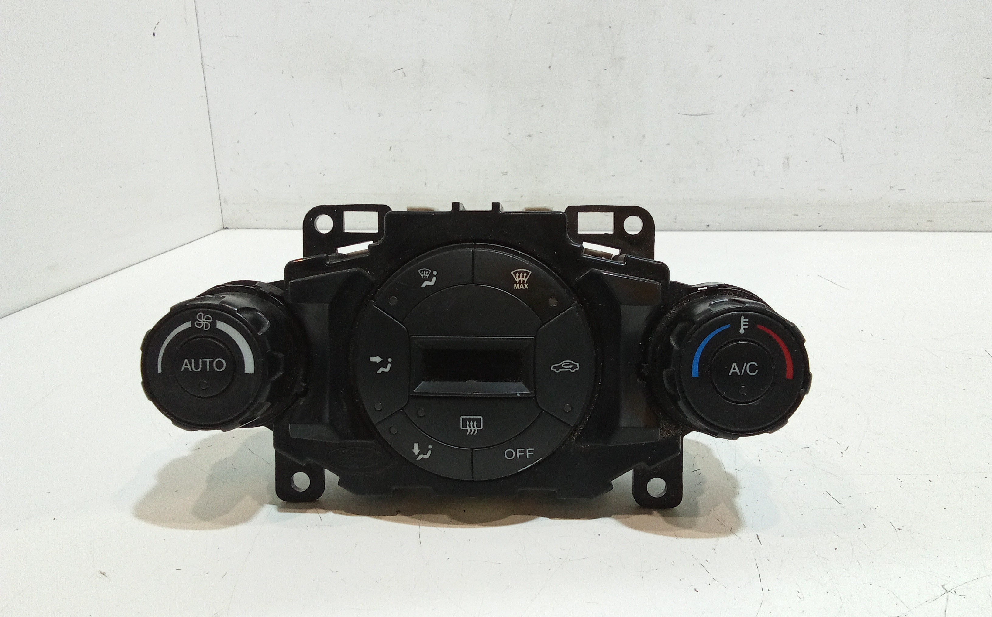 Blocco Comando Climatizzazione 1727642 Usato