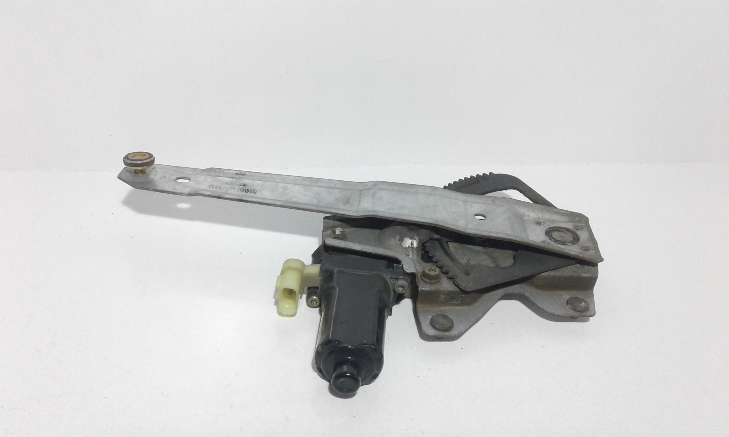 Alzacristallo Elettr. Porta Post. Sinistro 8340107010 Usato