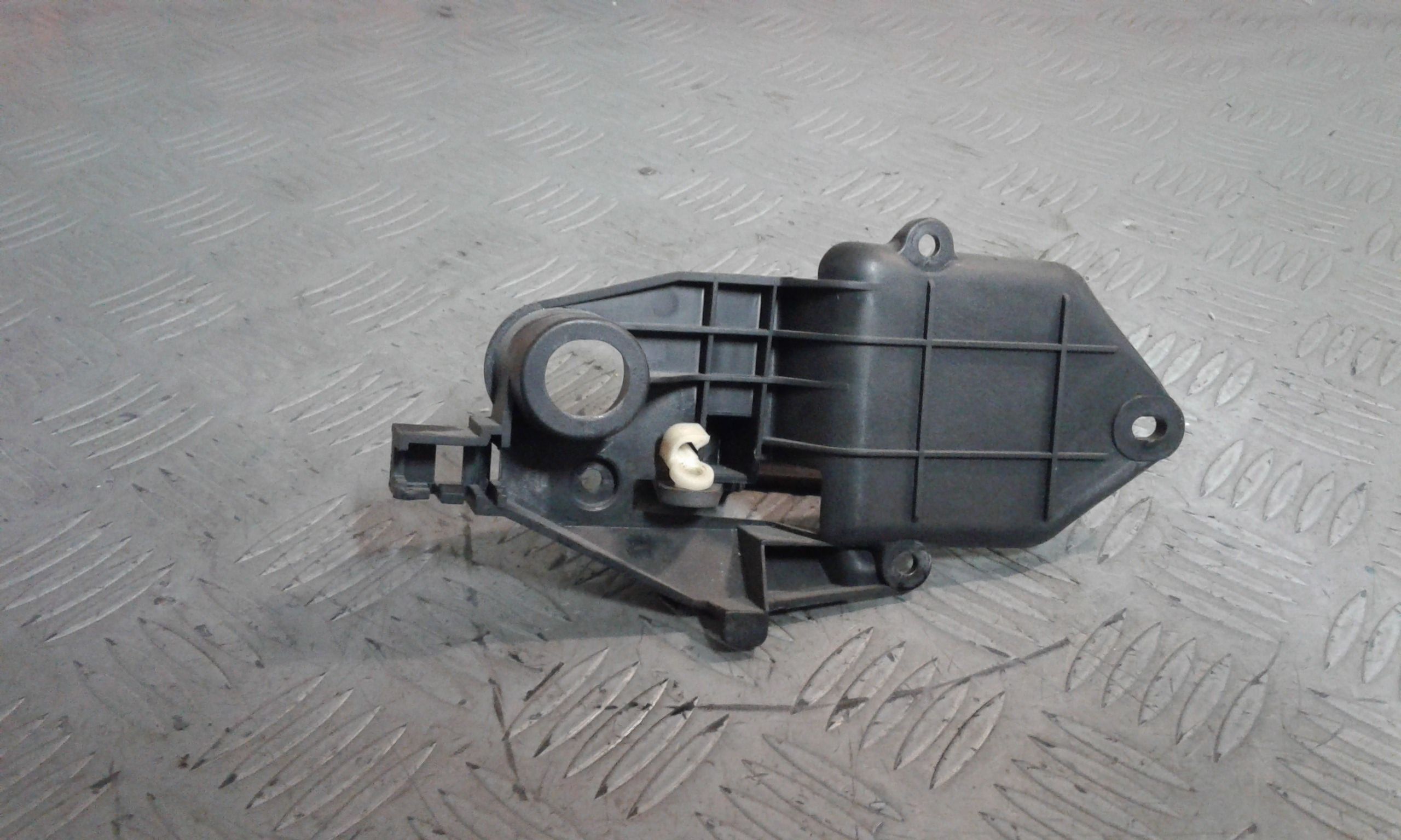 Maniglia Int. Apertura Porta Ant. Destro Usato