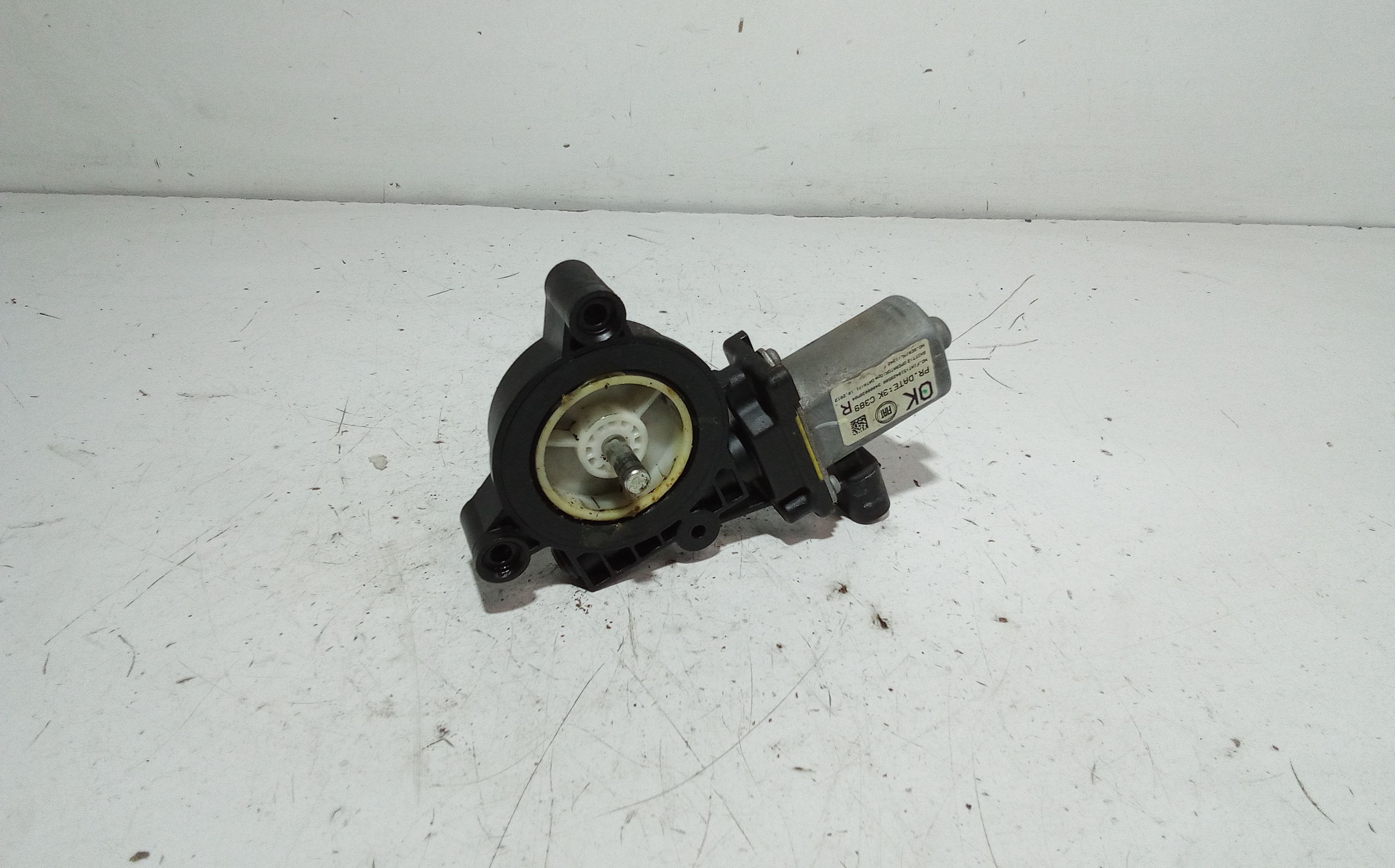 Motorino Alzacristallo Porta Ant. Destro Usato