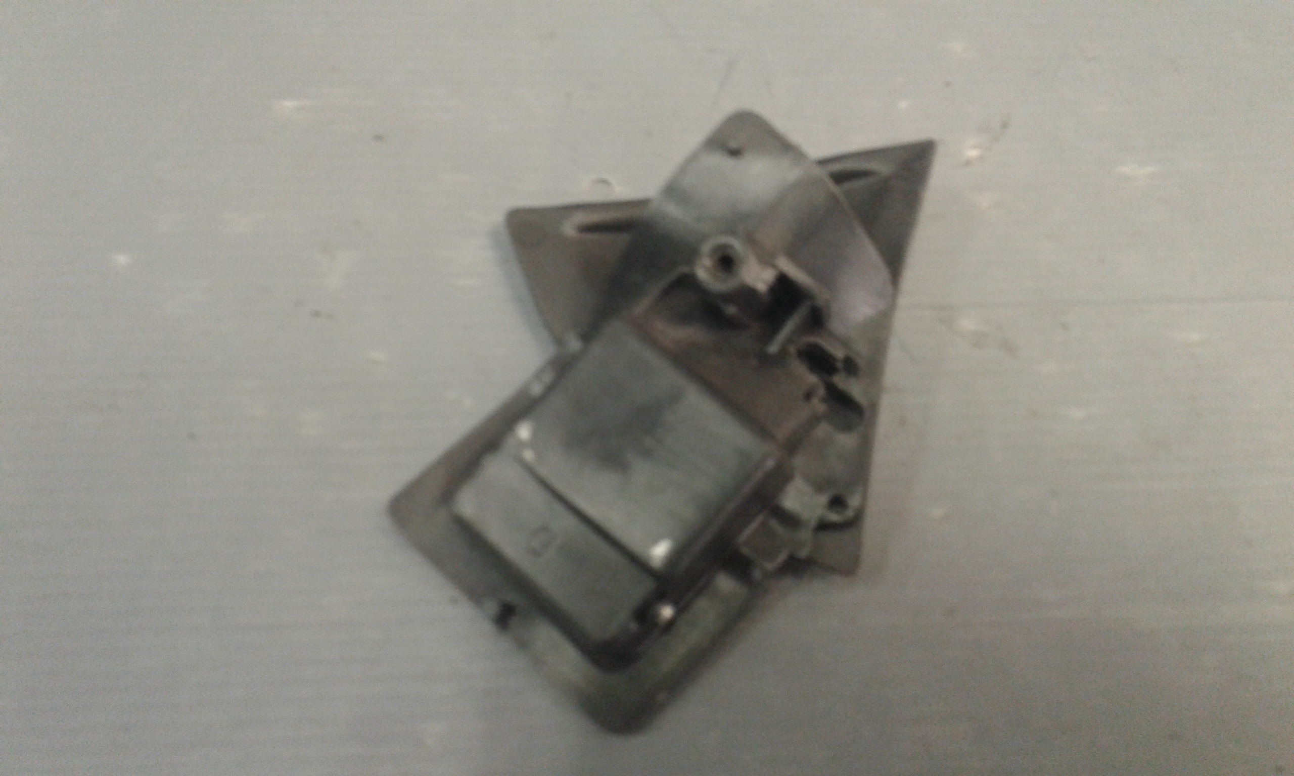 Maniglia Int. Apertura Porta Post. Destro Usato