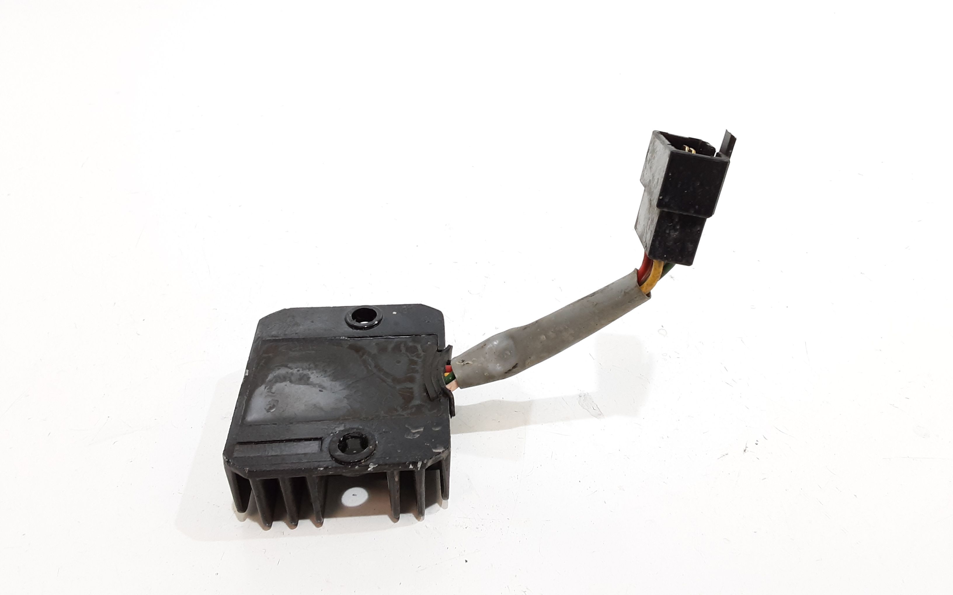 Regolatore Tensione Usato